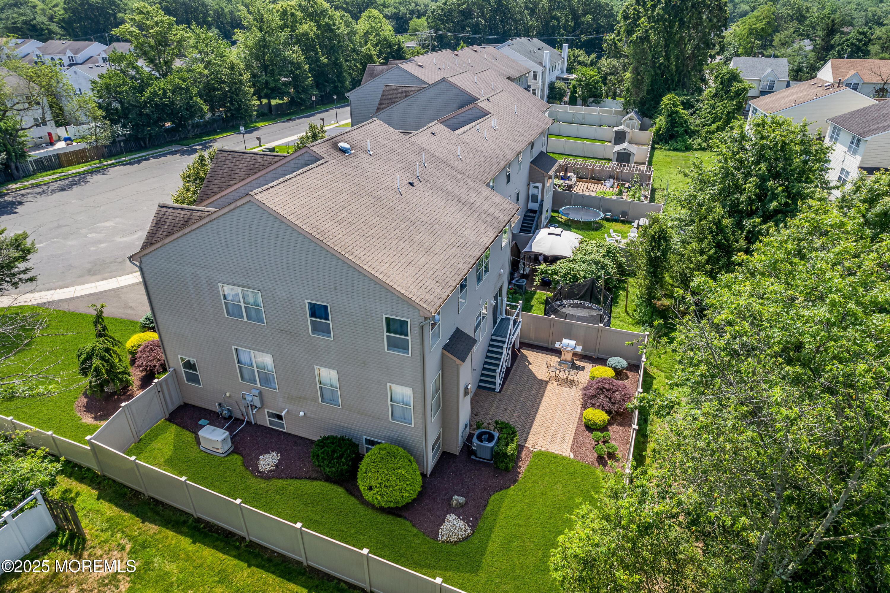 118 Pelican Court, Marlboro, NJ, 07746 image 43