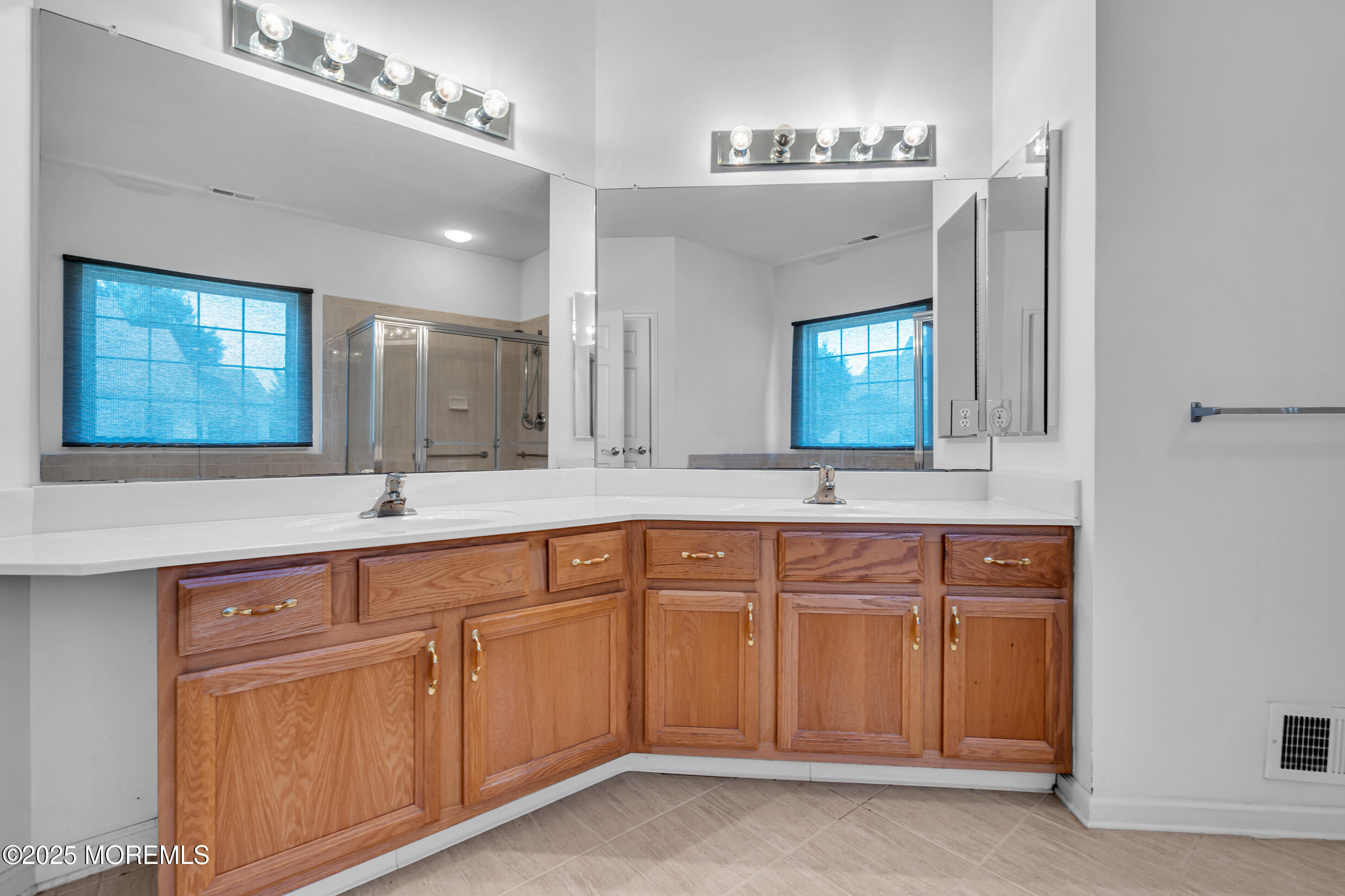 7 Castile Court, Manchester, NJ, 08759 image 34