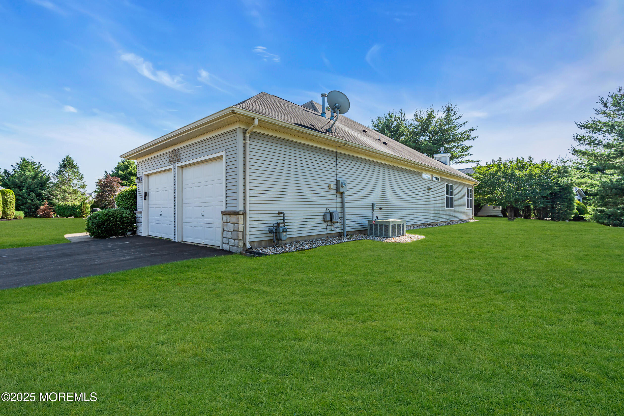7 Castile Court, Manchester, NJ, 08759 image 39