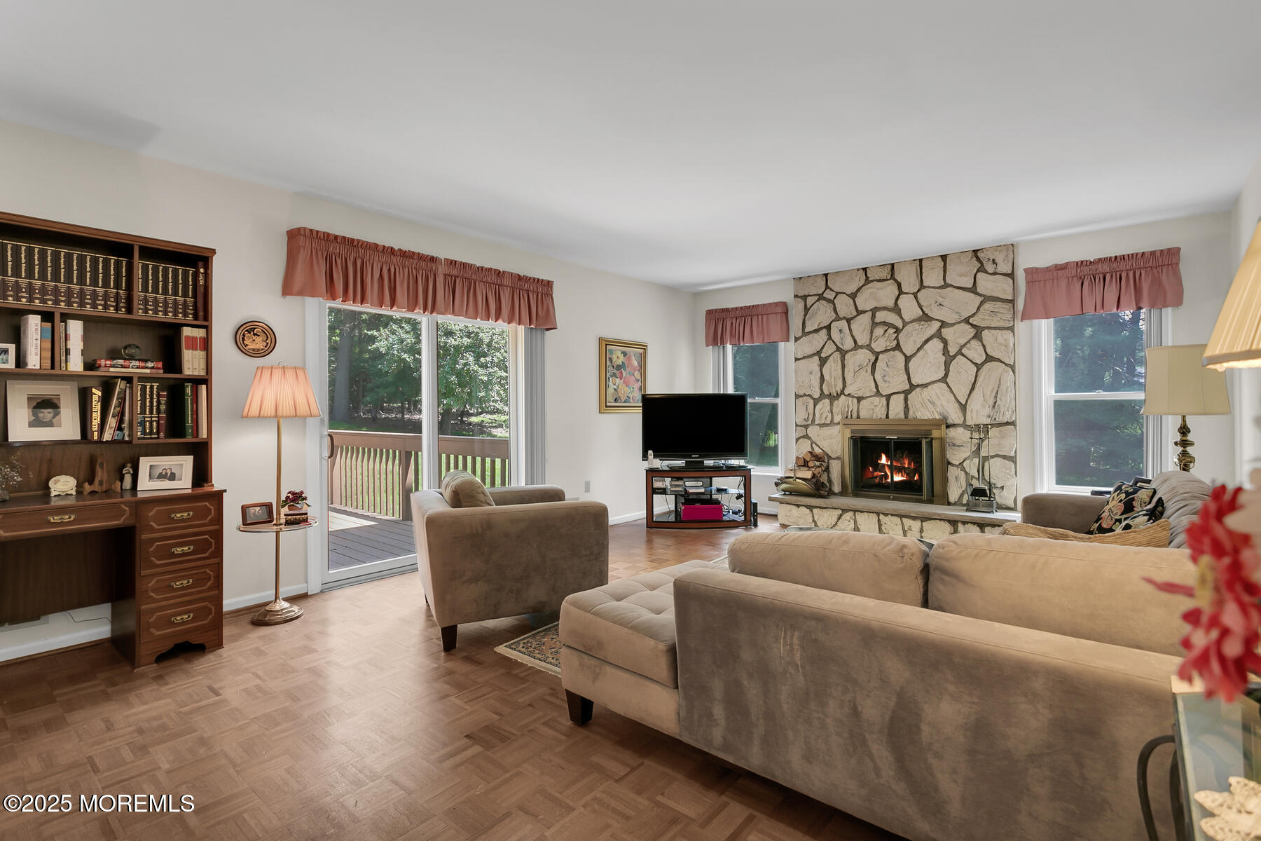 16 Chestnut Drive, Colts Neck, NJ, 07722 image 20