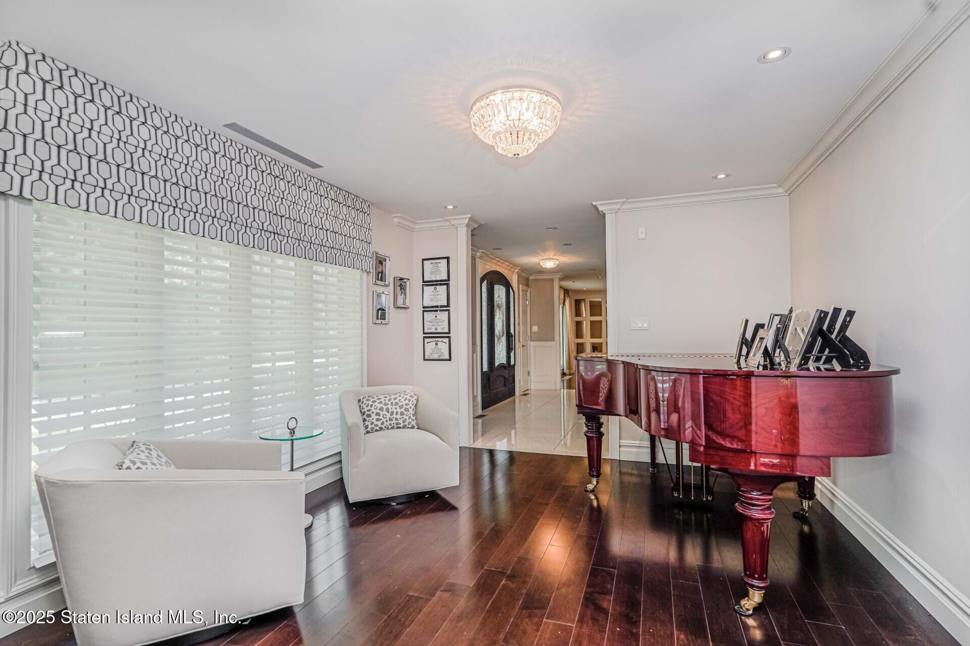 24 Benedict Road, Staten Island, NY, 10304 image 17