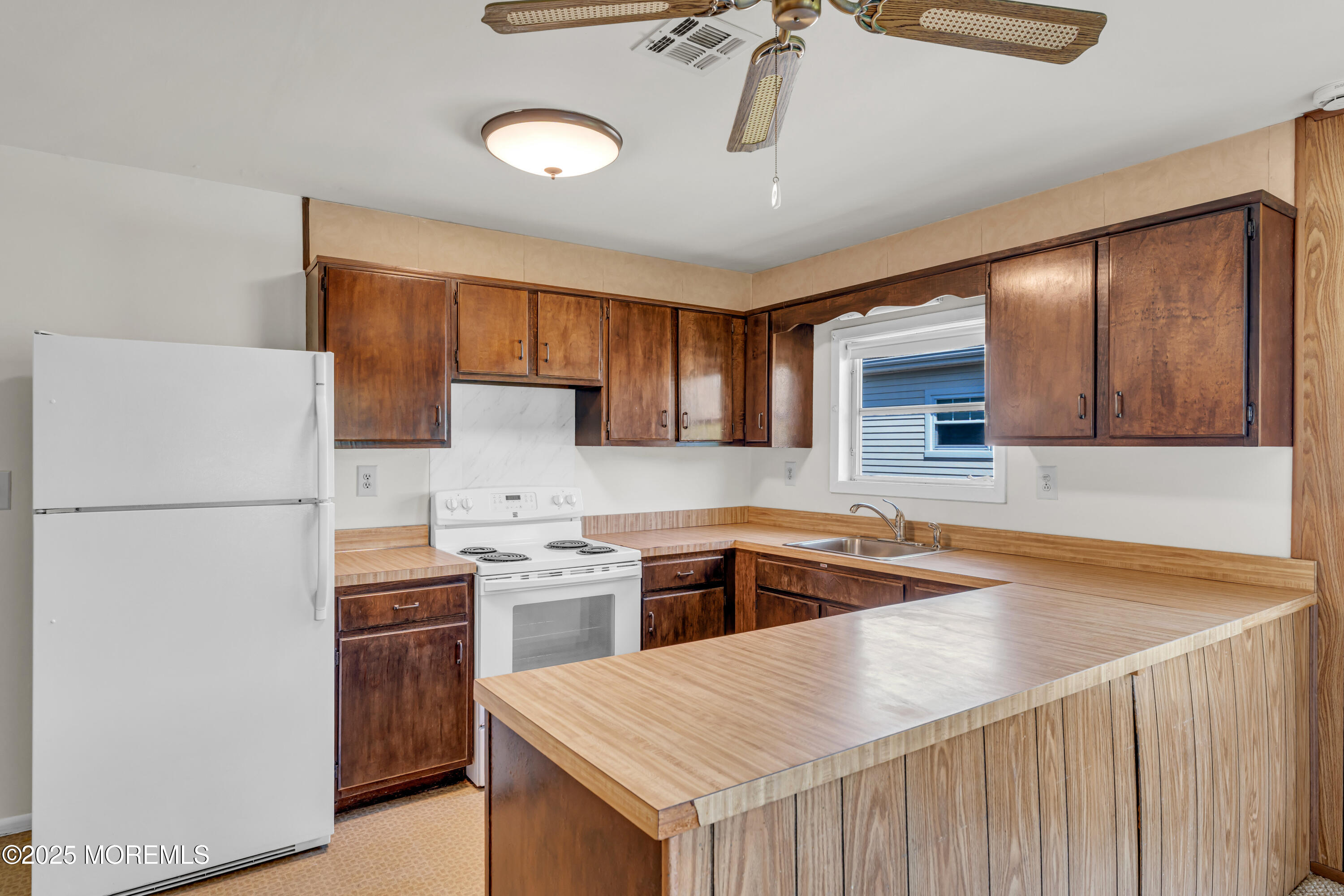 214 Bonaire Drive, Toms River, NJ, 08757 image 10