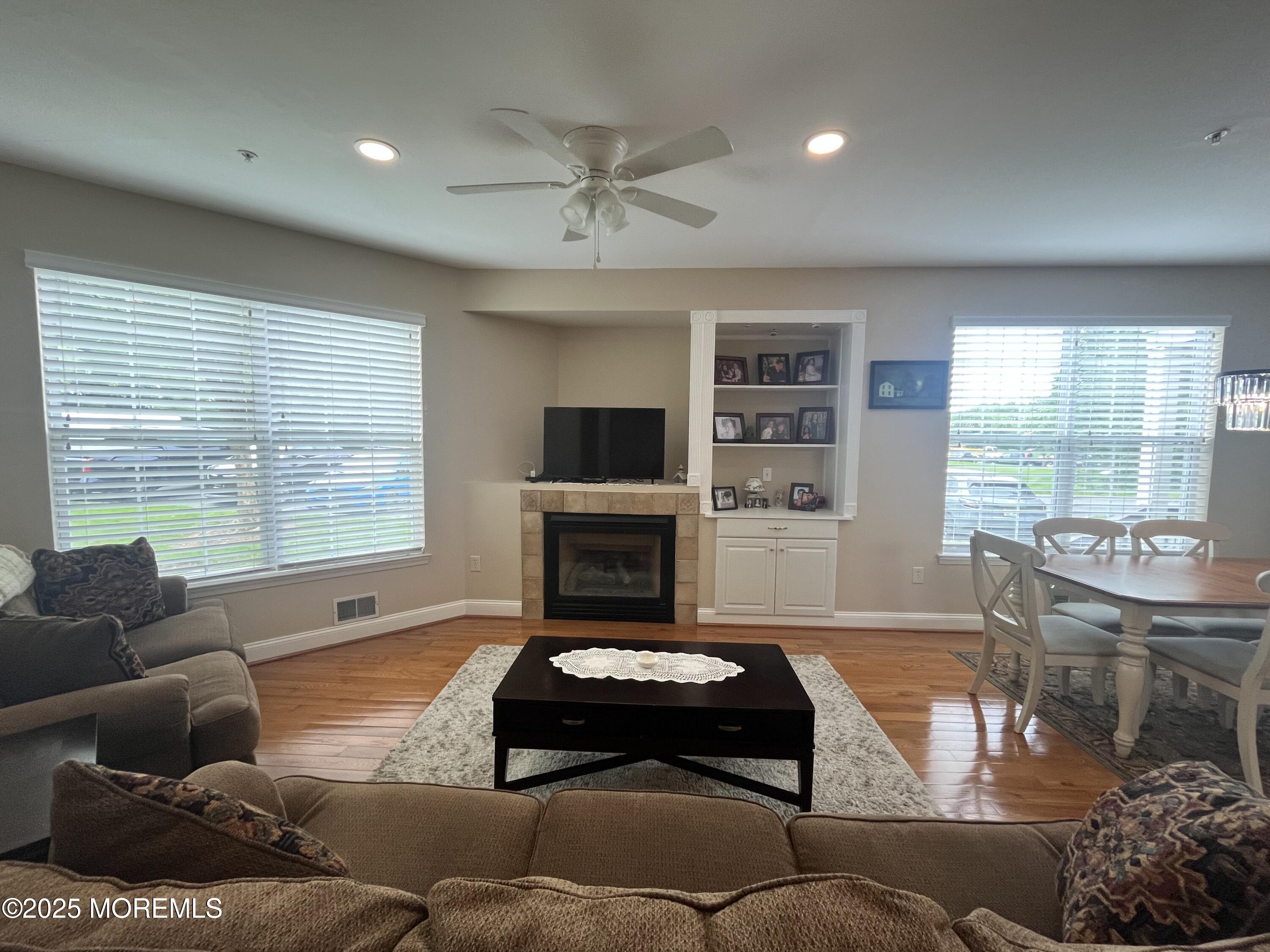 1002 Deerhaven Terrace Image 3