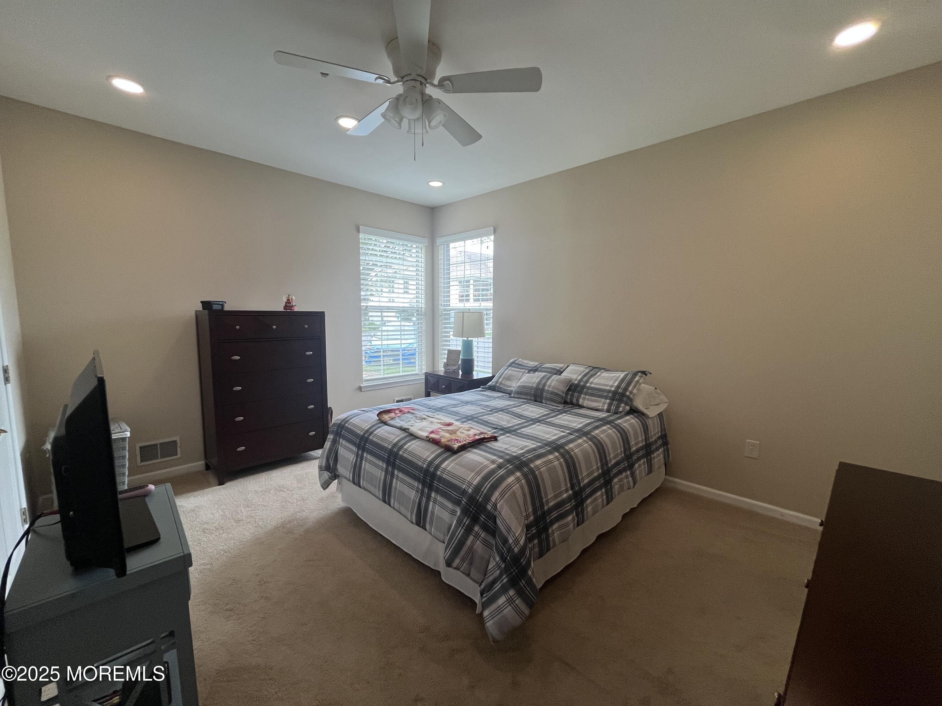 1002 Deerhaven Terrace, Lopatcong, NJ, 08865 image 14
