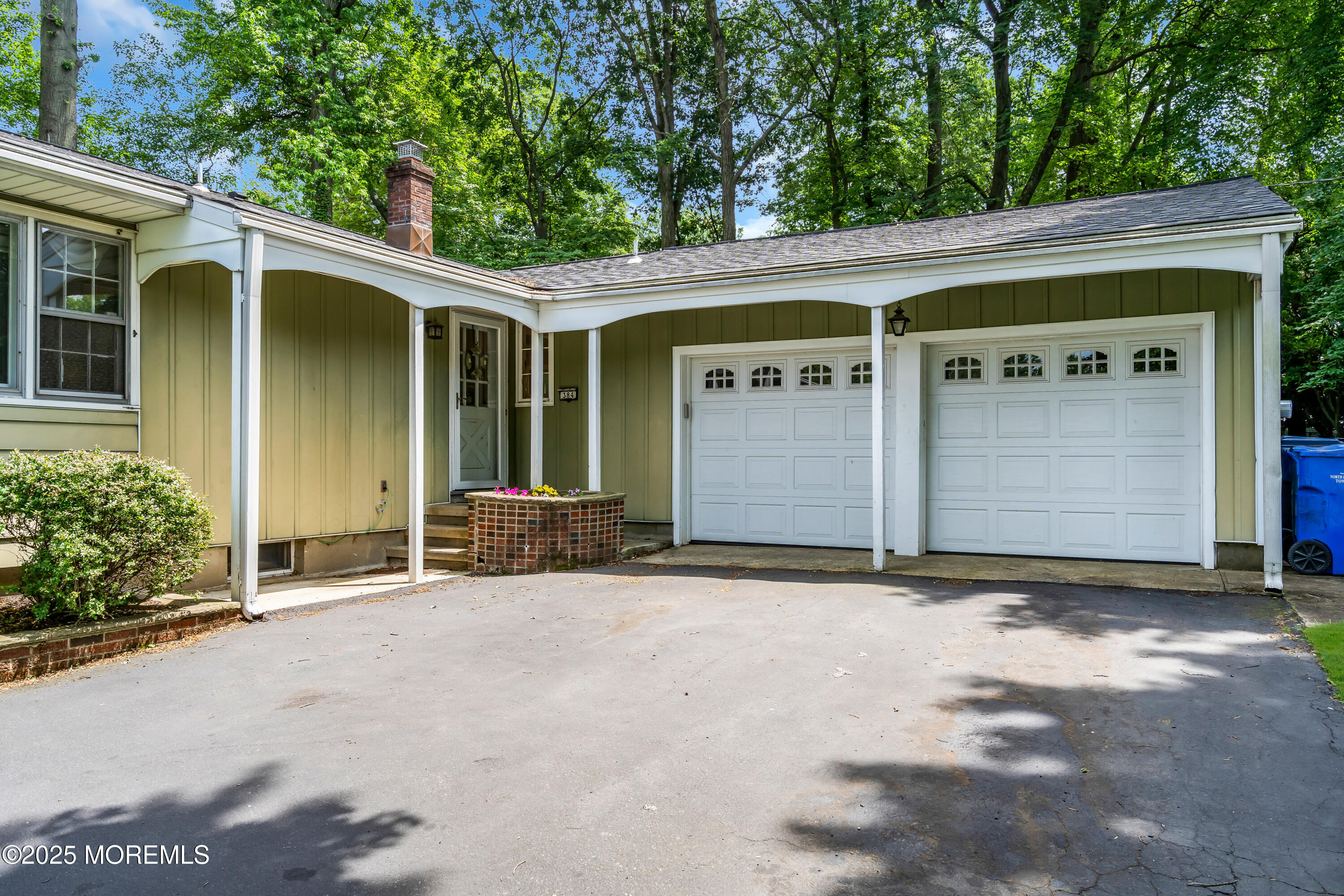 384 Gerry Road Image 3