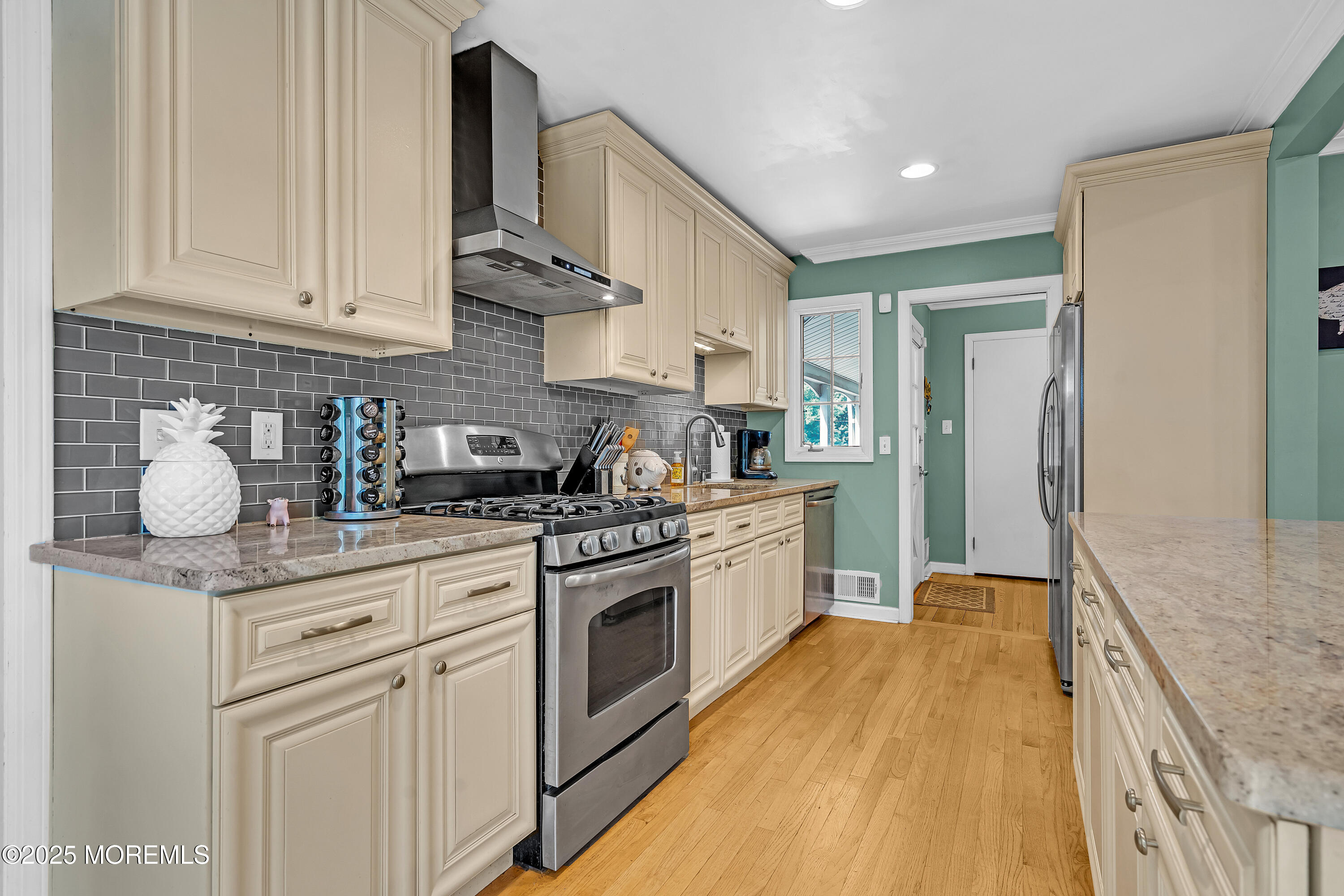 384 Gerry Road, North Brunswick, NJ, 08902 image 12