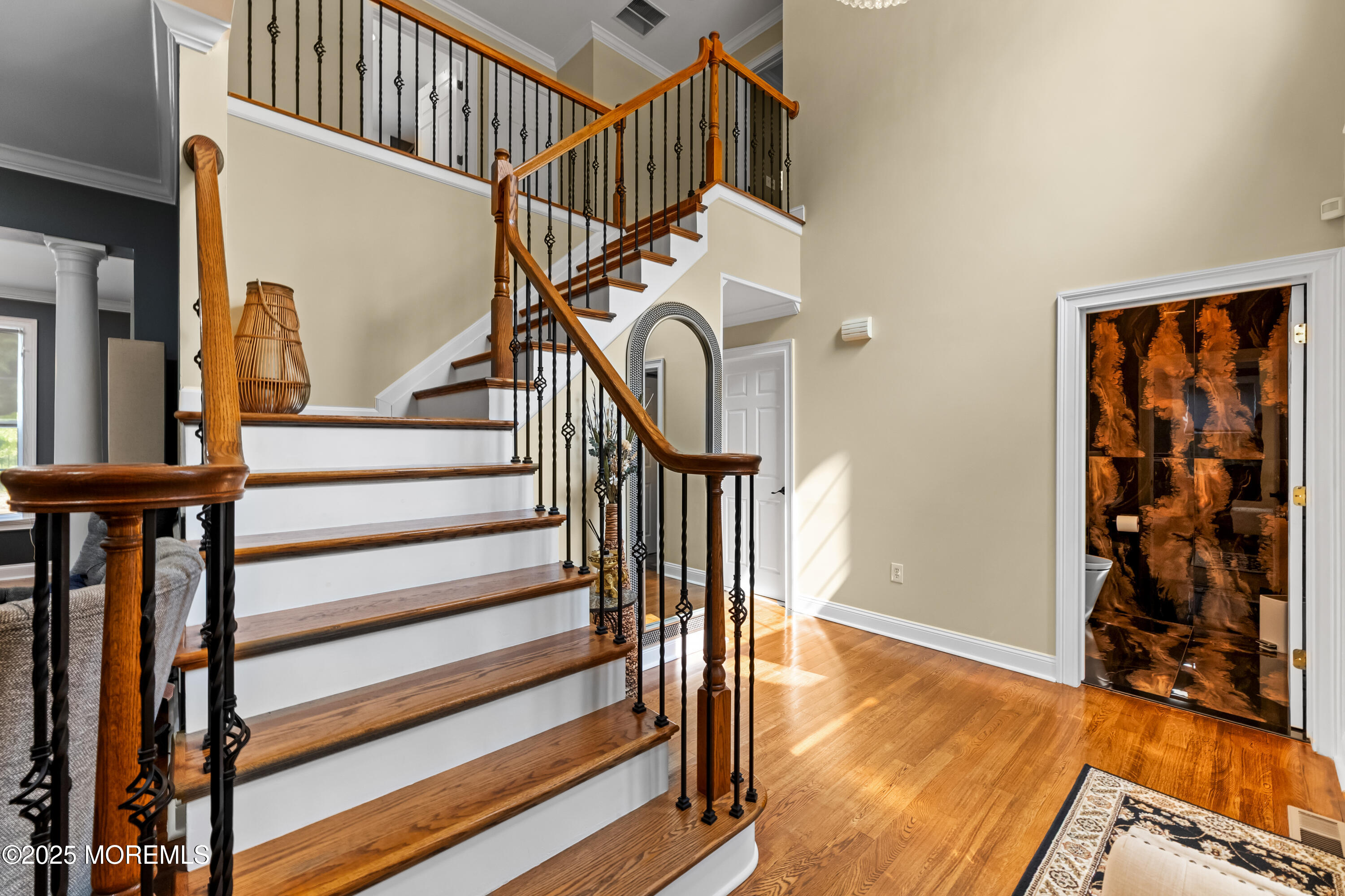 16 Moorland Boulevard Image 3
