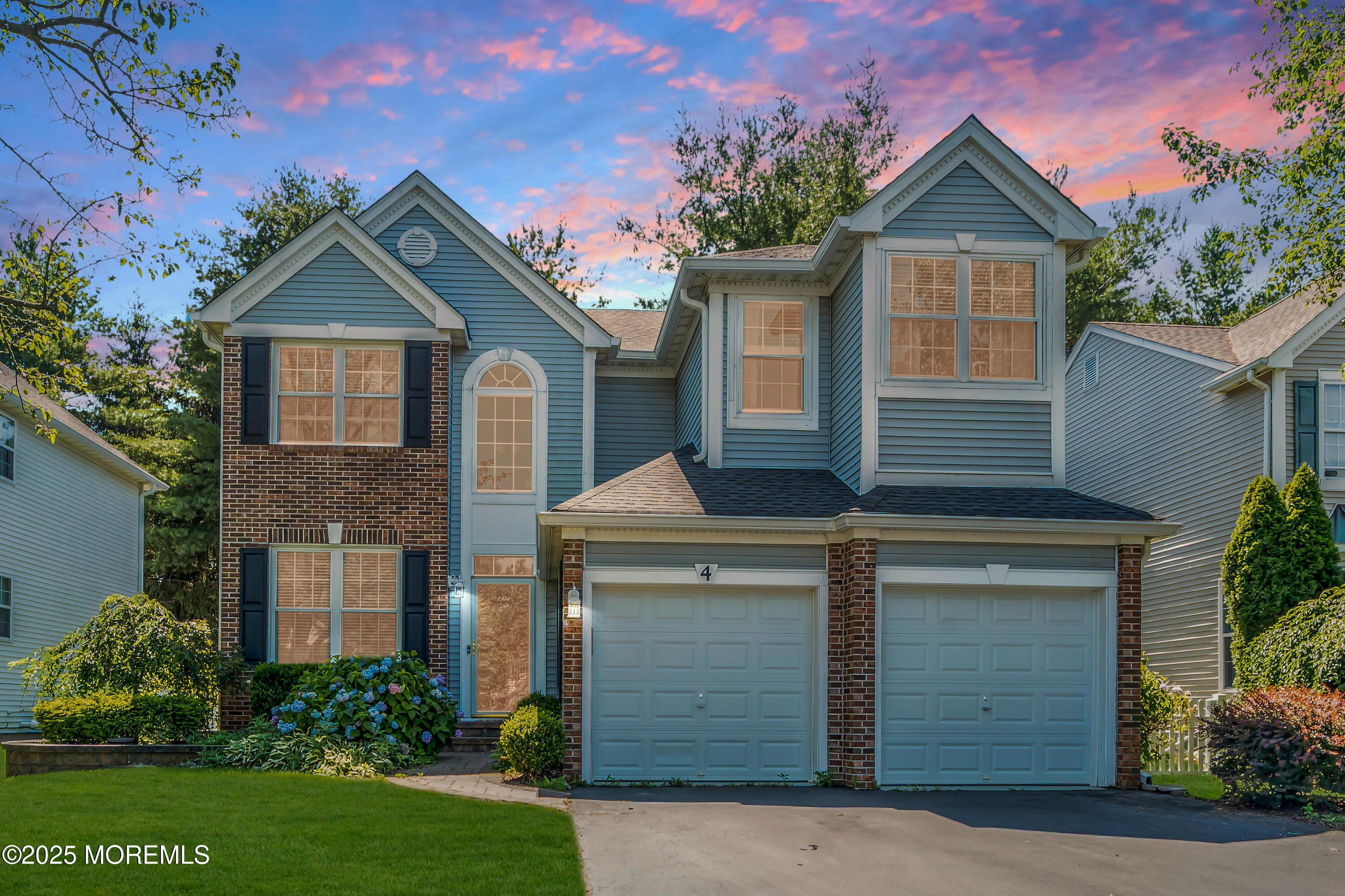4 Queens Pass, Colts Neck, NJ, 07722