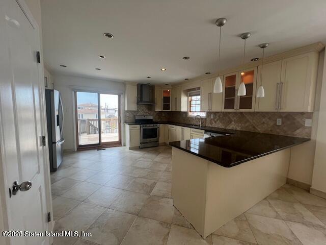 22 Braisted Avenue Image 4