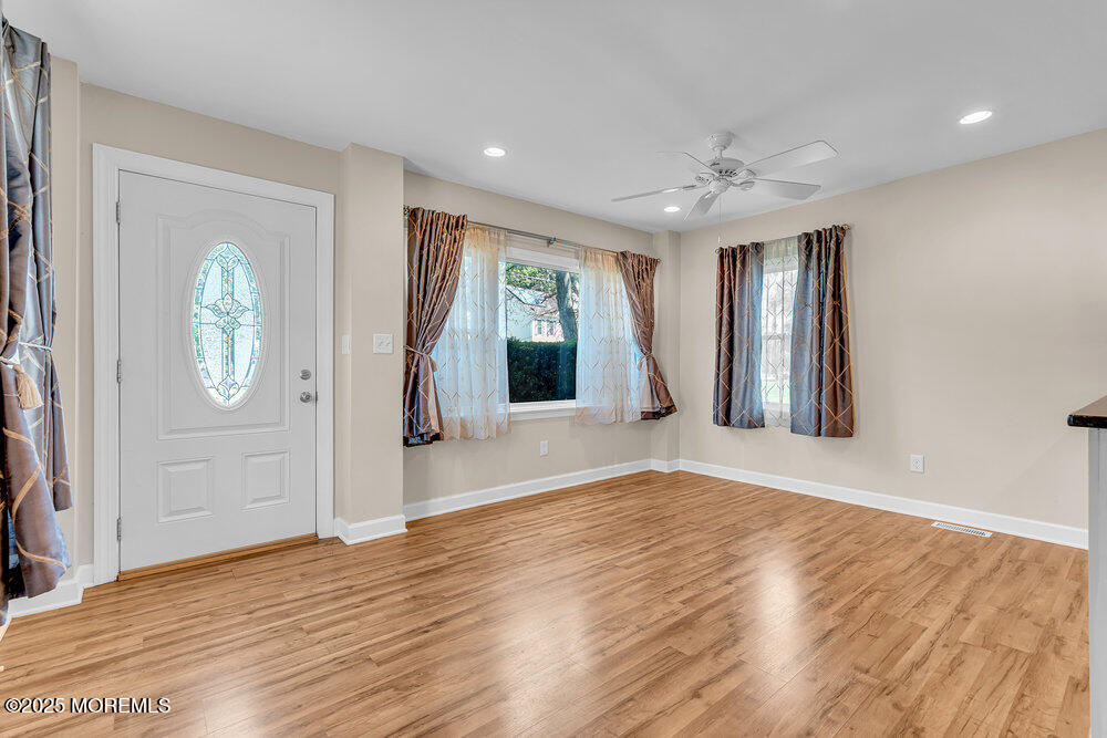 1407 Edgemere Road Image 4