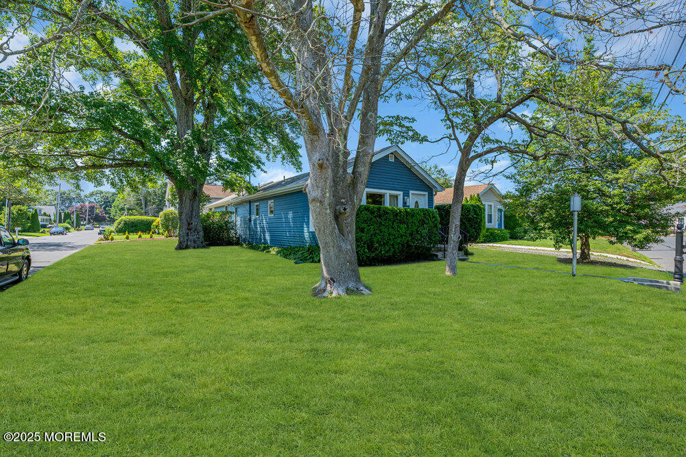 1407 Edgemere Road Image 2