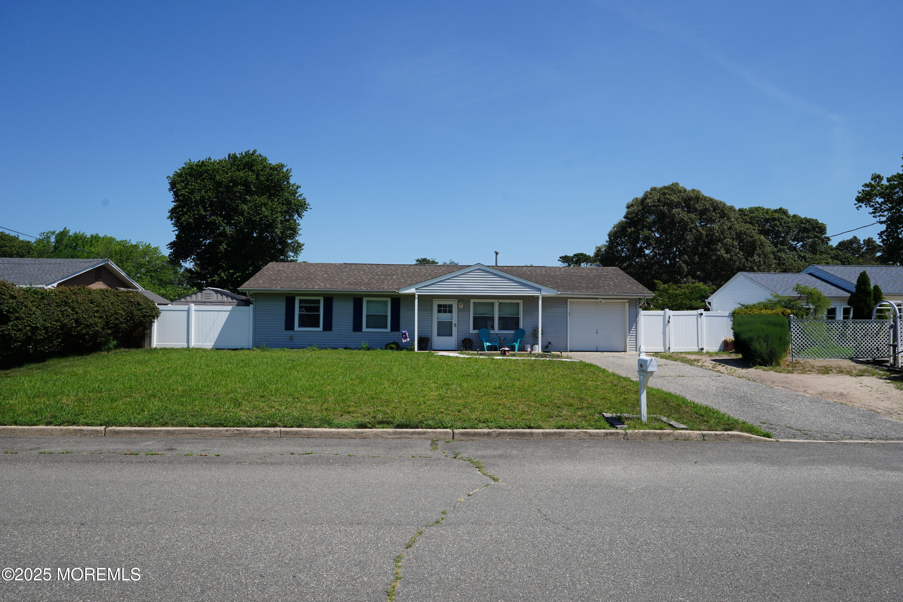 418 Sycamore Drive Image 3