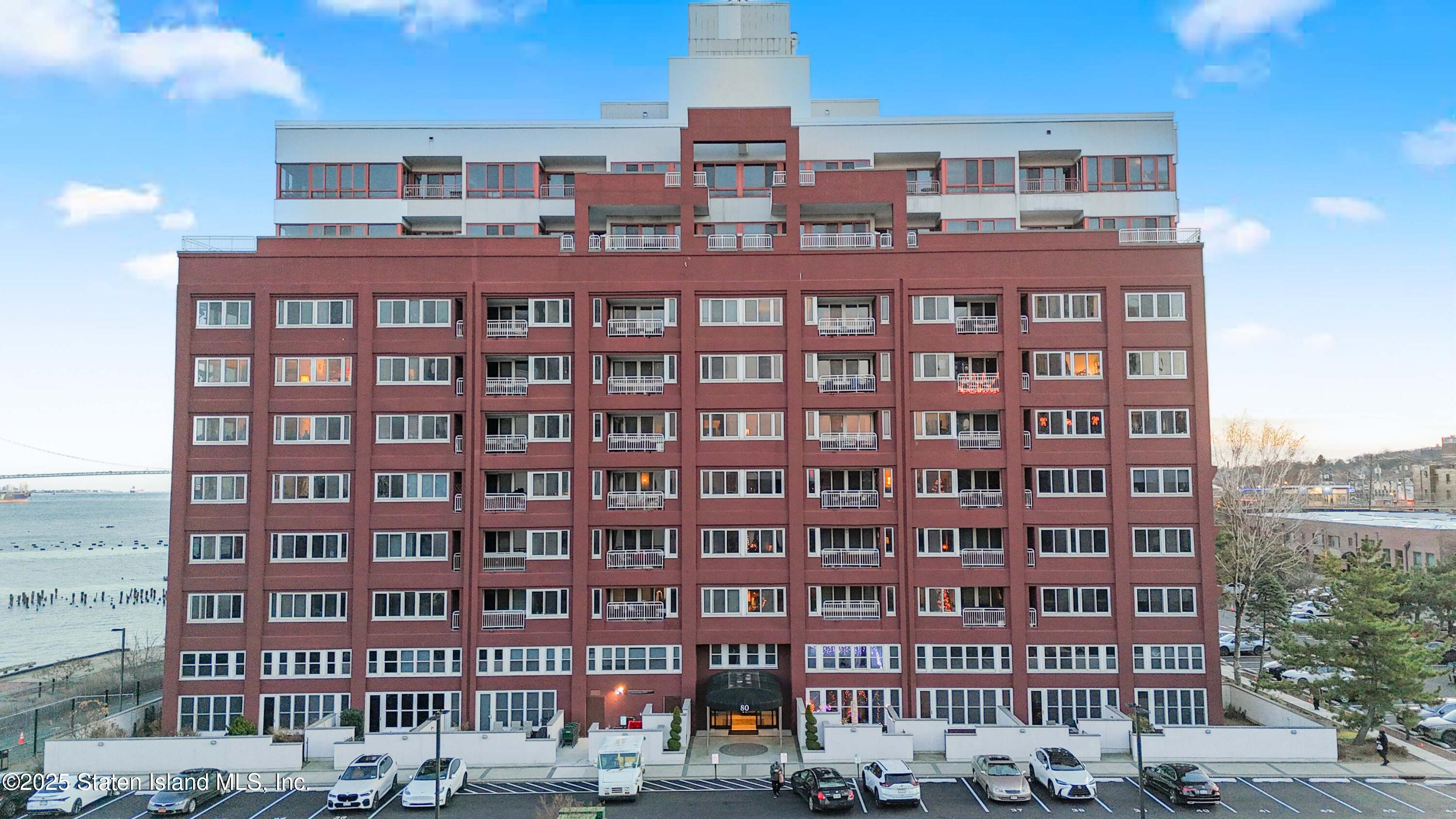 80 Bay Street Landing 8k, Staten Island, NY, 10301
