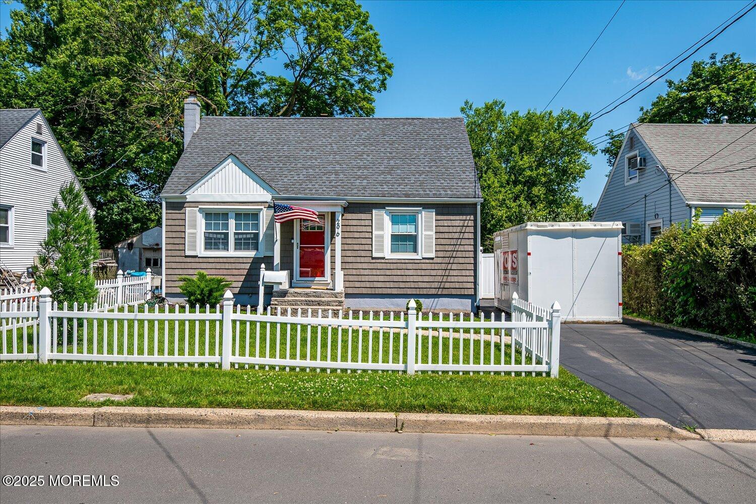 296 High Street, Metuchen, NJ, 08840