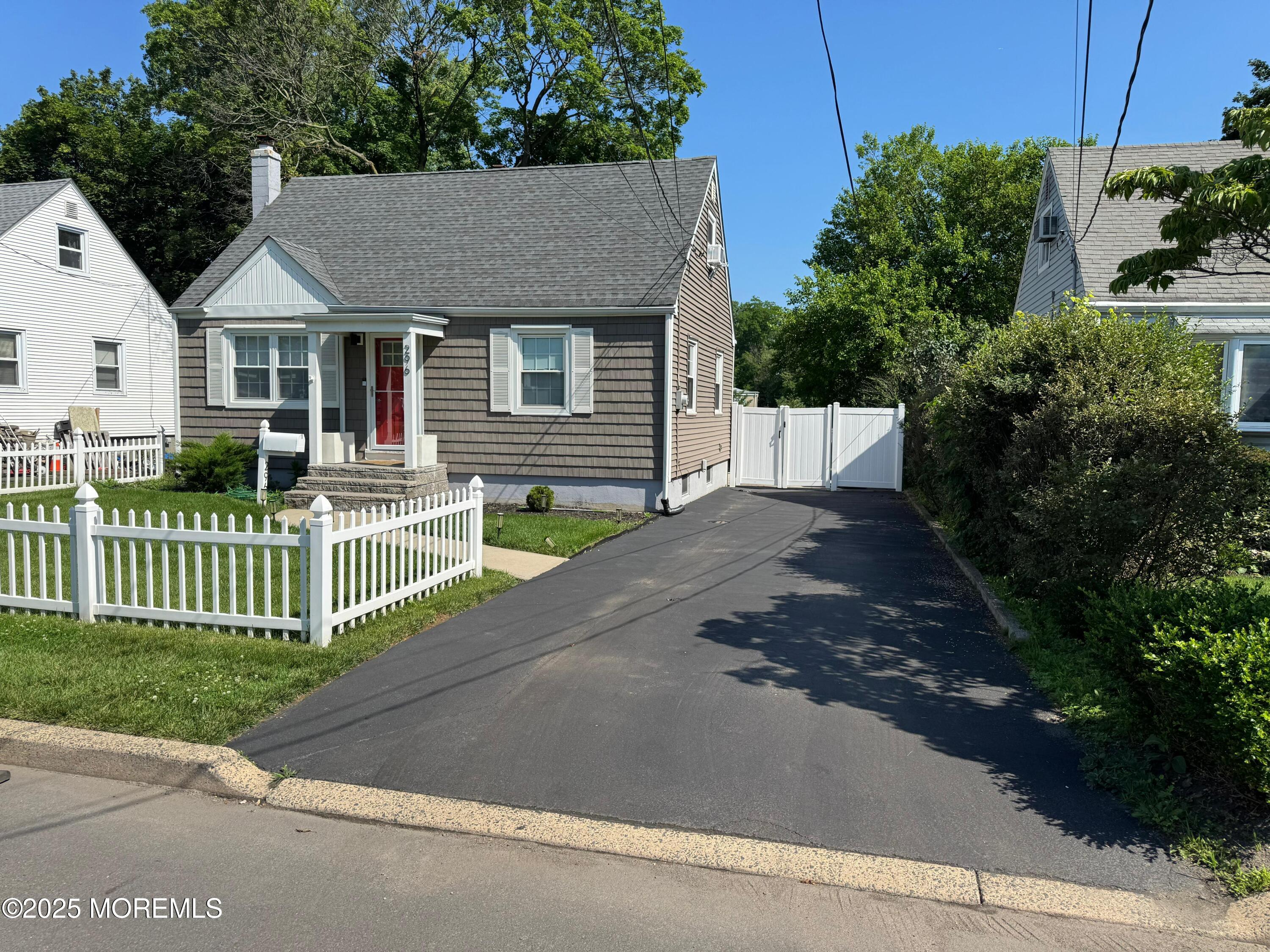 296 High Street Image 2