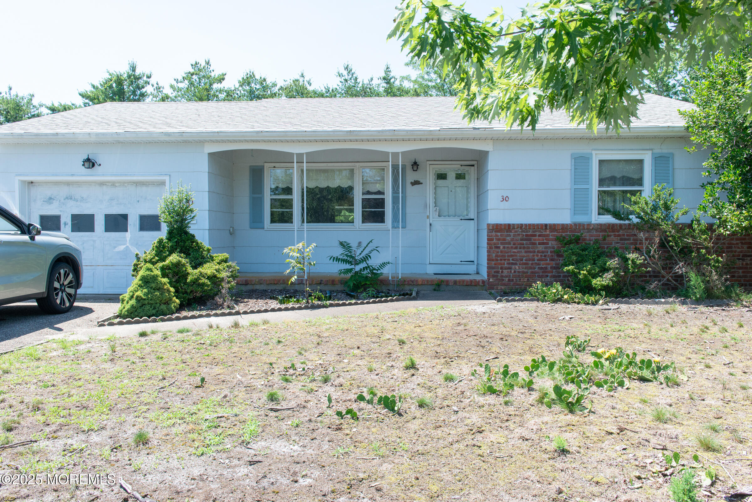 30 Sherwood Lane, Toms River, NJ, 08757
