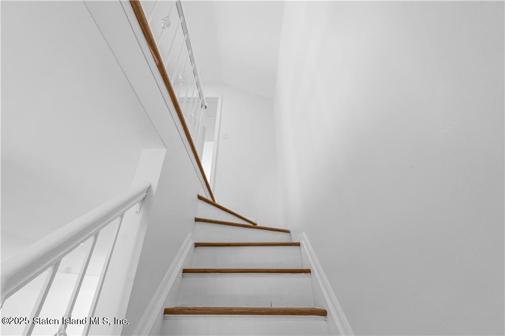 797 Father Capodanno Boulevard, Staten Island, NY, 10305 image 6