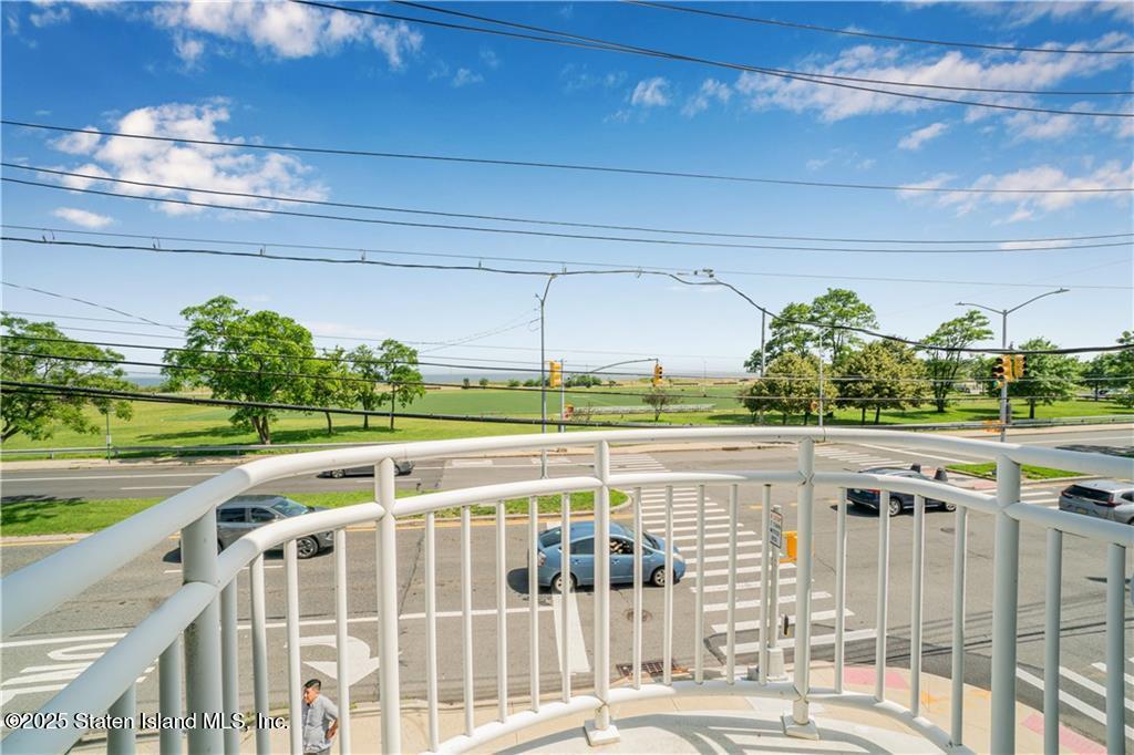 797 Father Capodanno Boulevard, Staten Island, NY, 10305 image 9