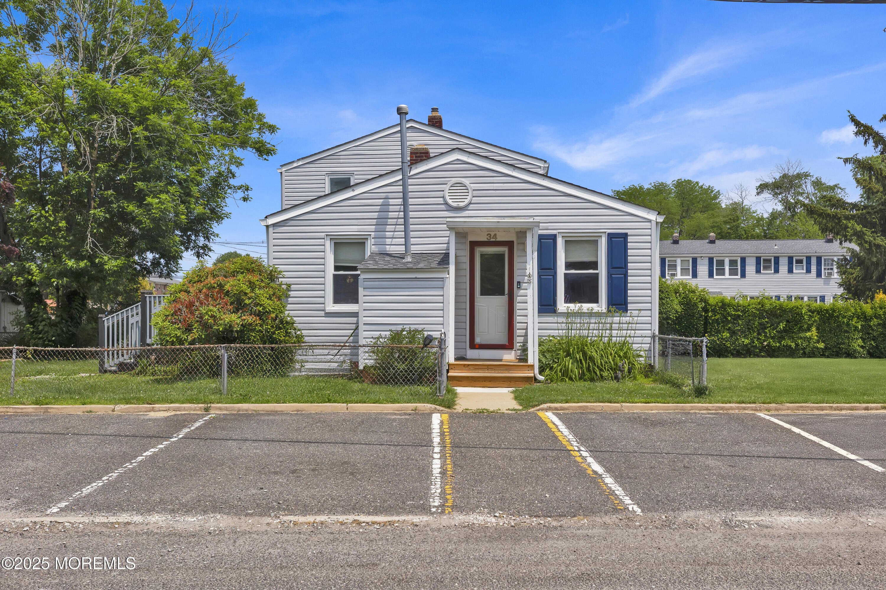 34 Belshaw Avenue, Shrewsbury Twp, NJ, 07724