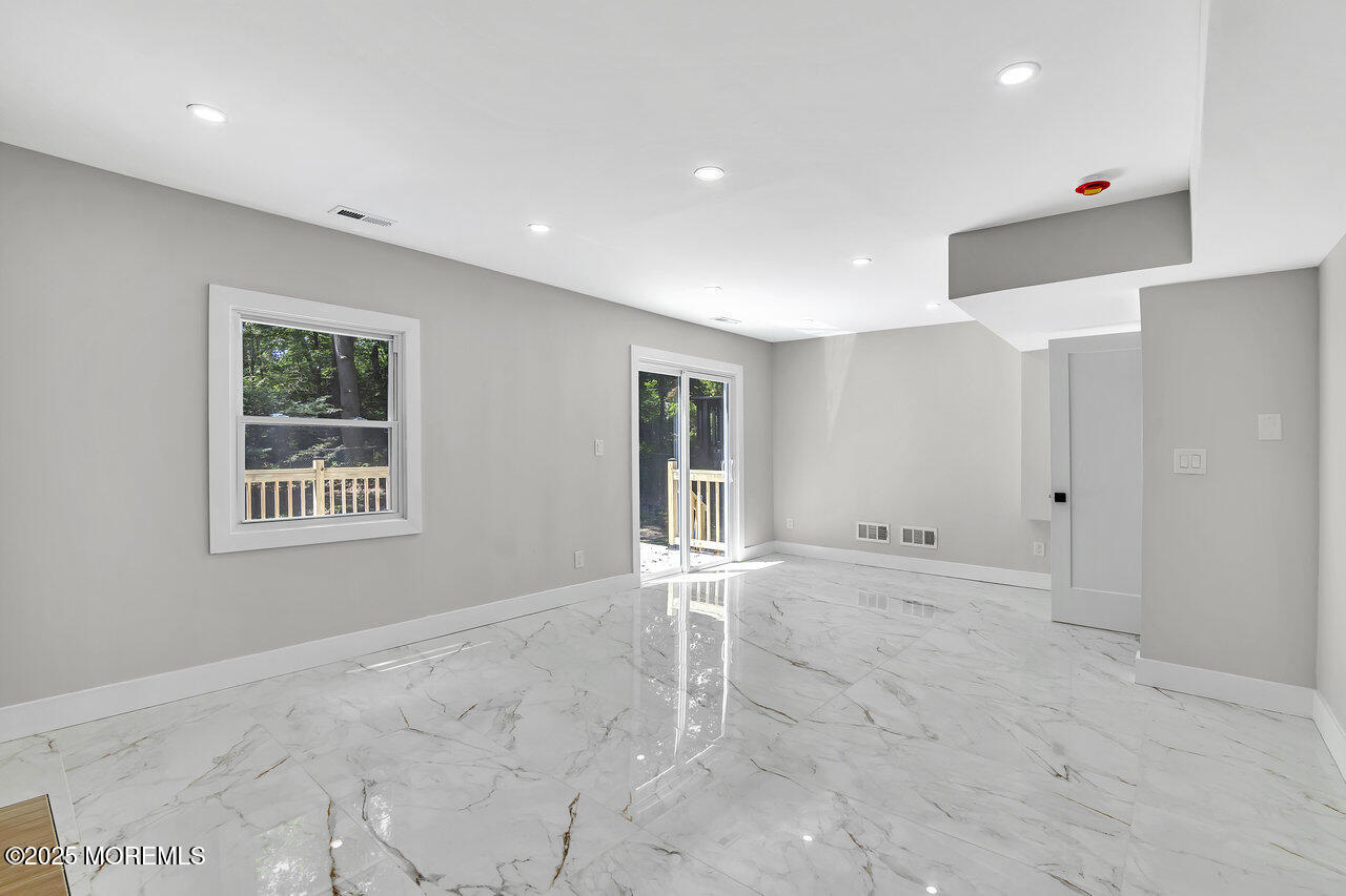 60 Woodlawn Terrace, Lake Hopatcong, NJ, 07849 image 10