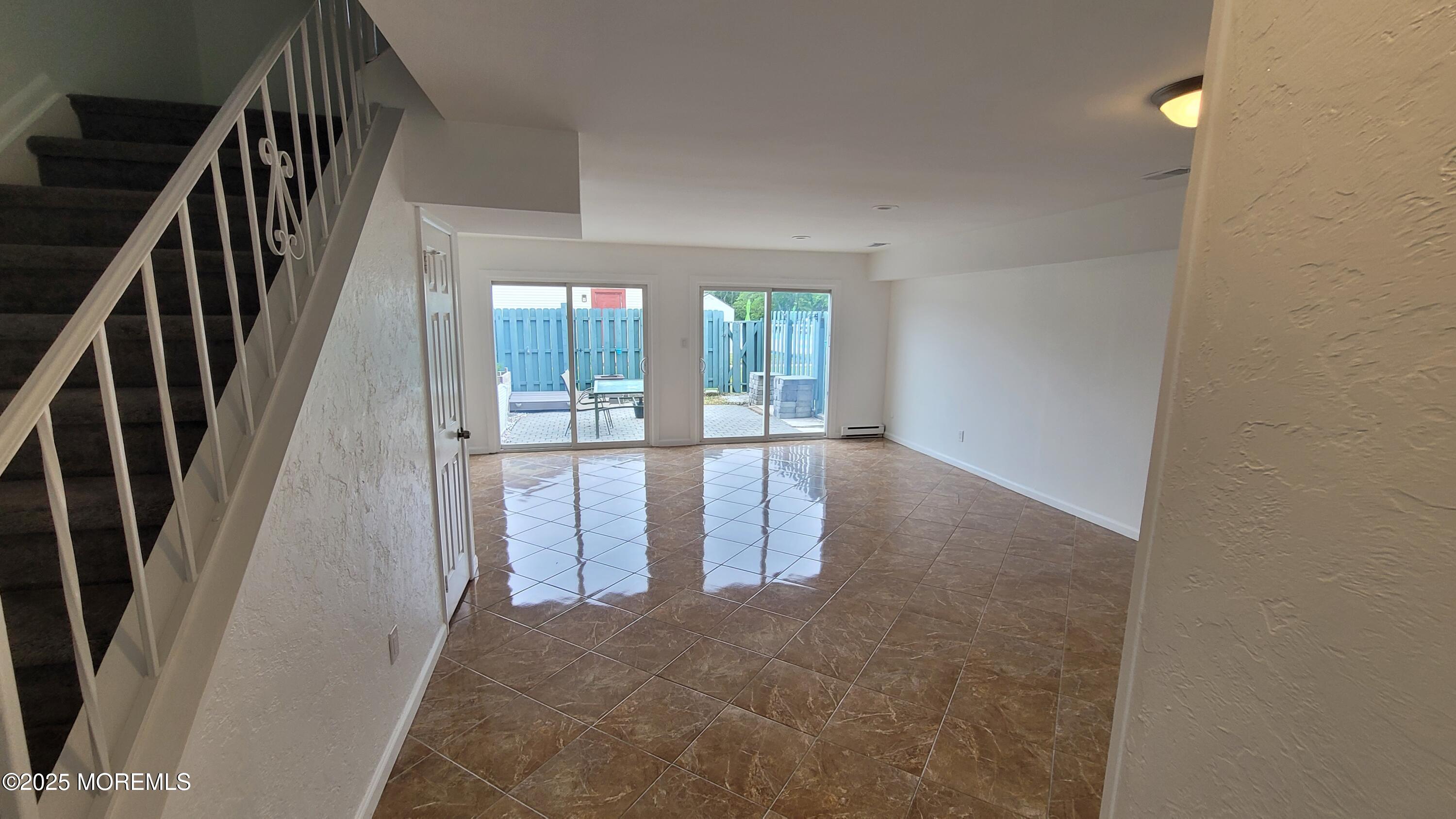 8 Chatham Court Image 5