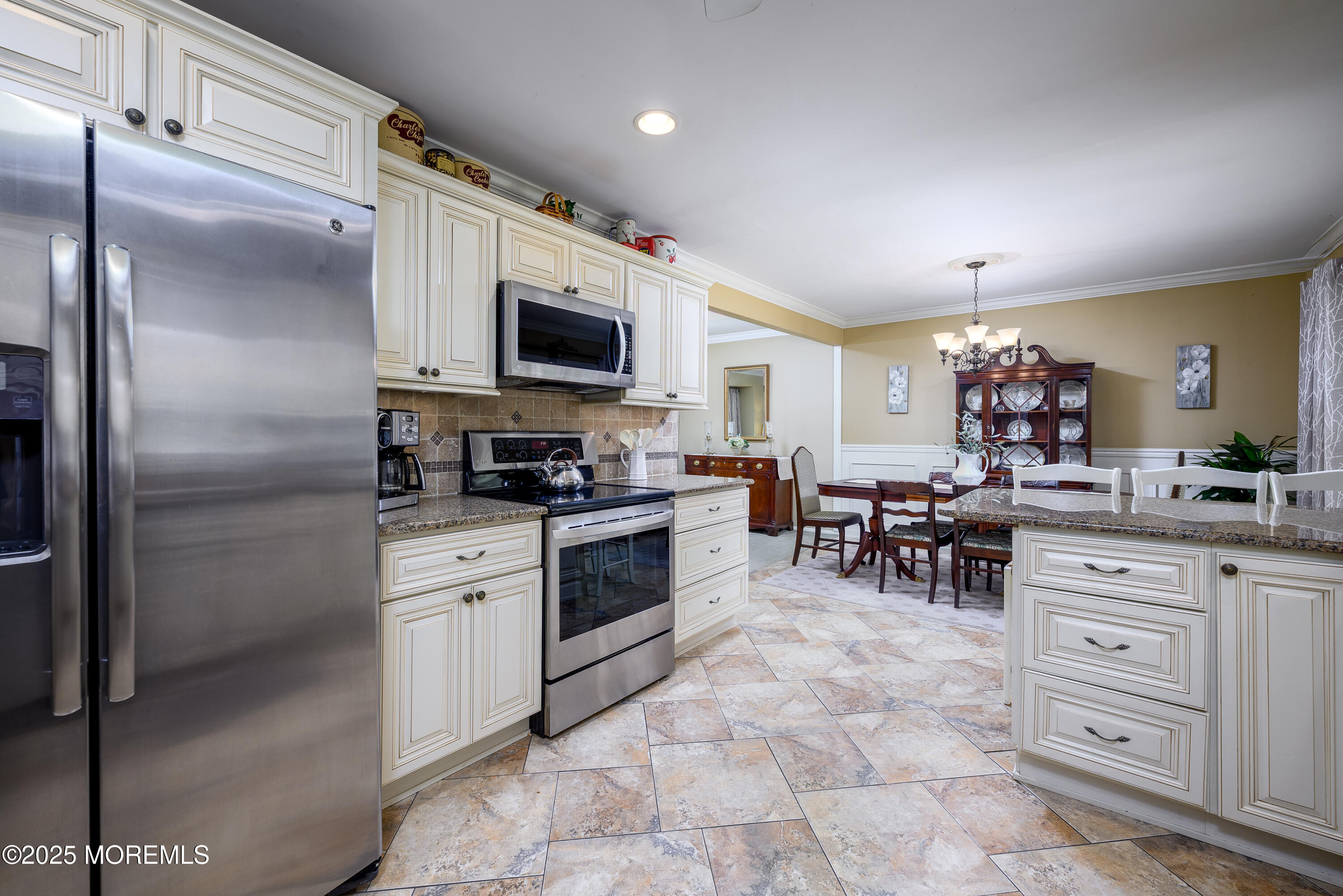 14 Hazelwood Court, Howell, NJ, 07731 image 17