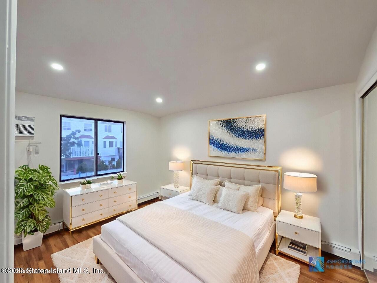 27 Corona Avenue Image 2