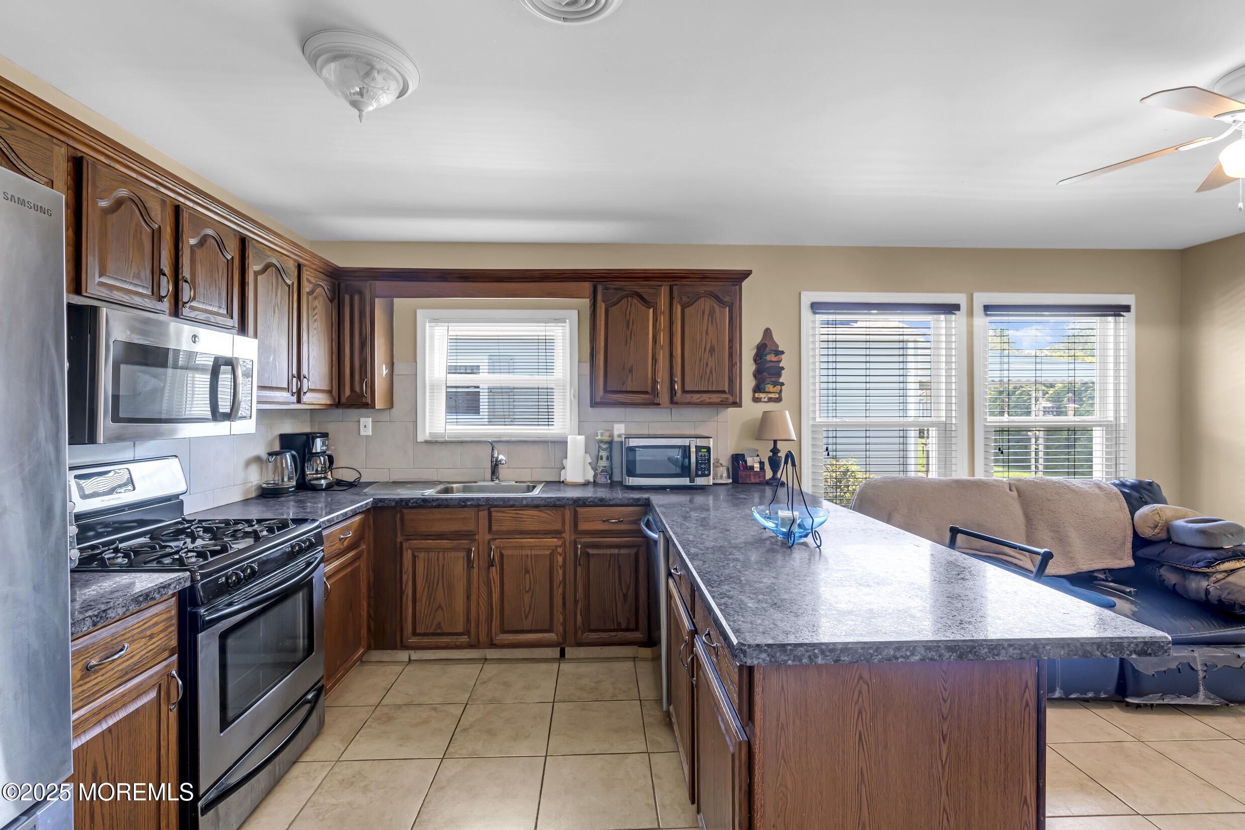 9 Bahamia Drive Image 2