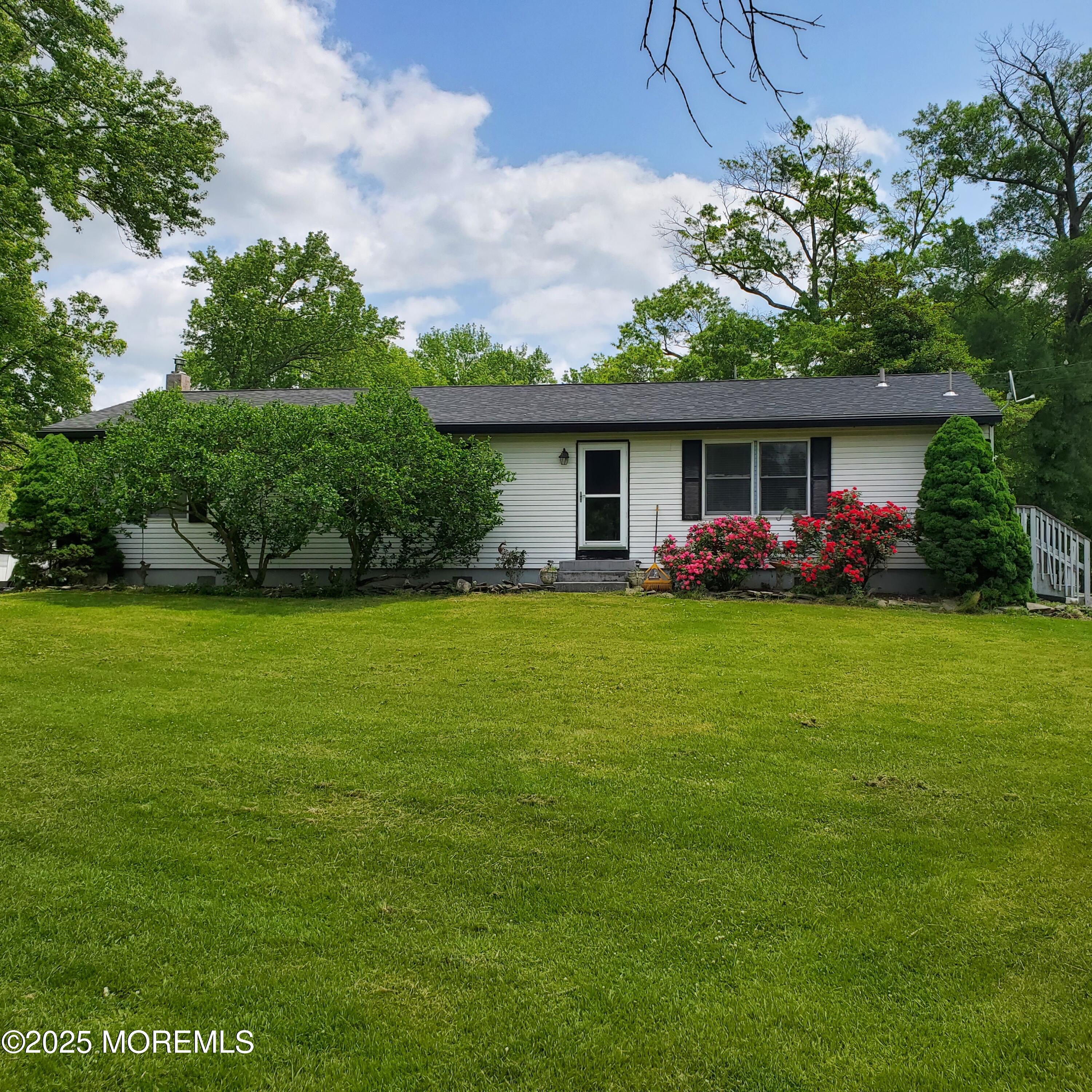 2328 Monmouth Road Image 2