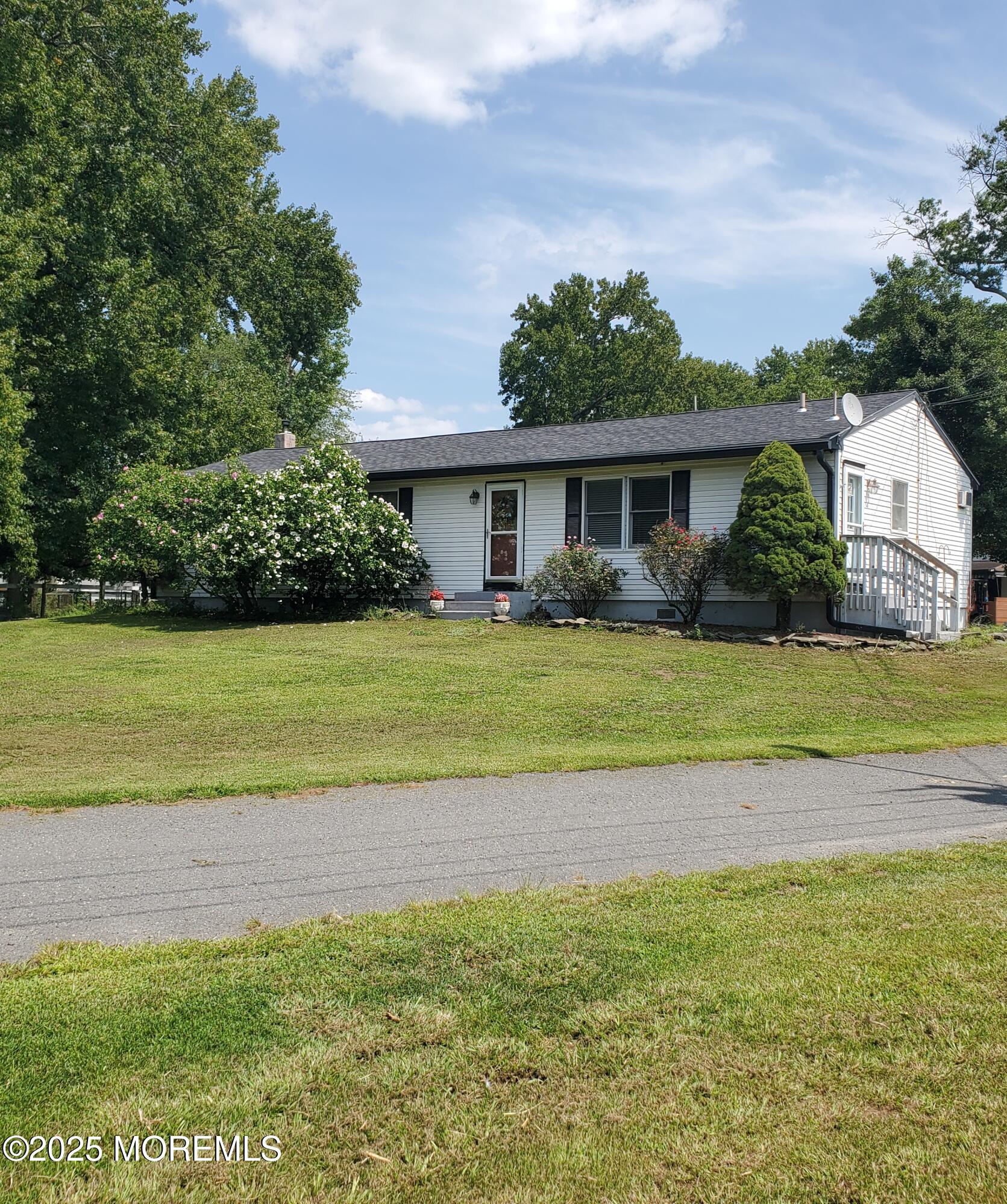 2328 Monmouth Road Image 3