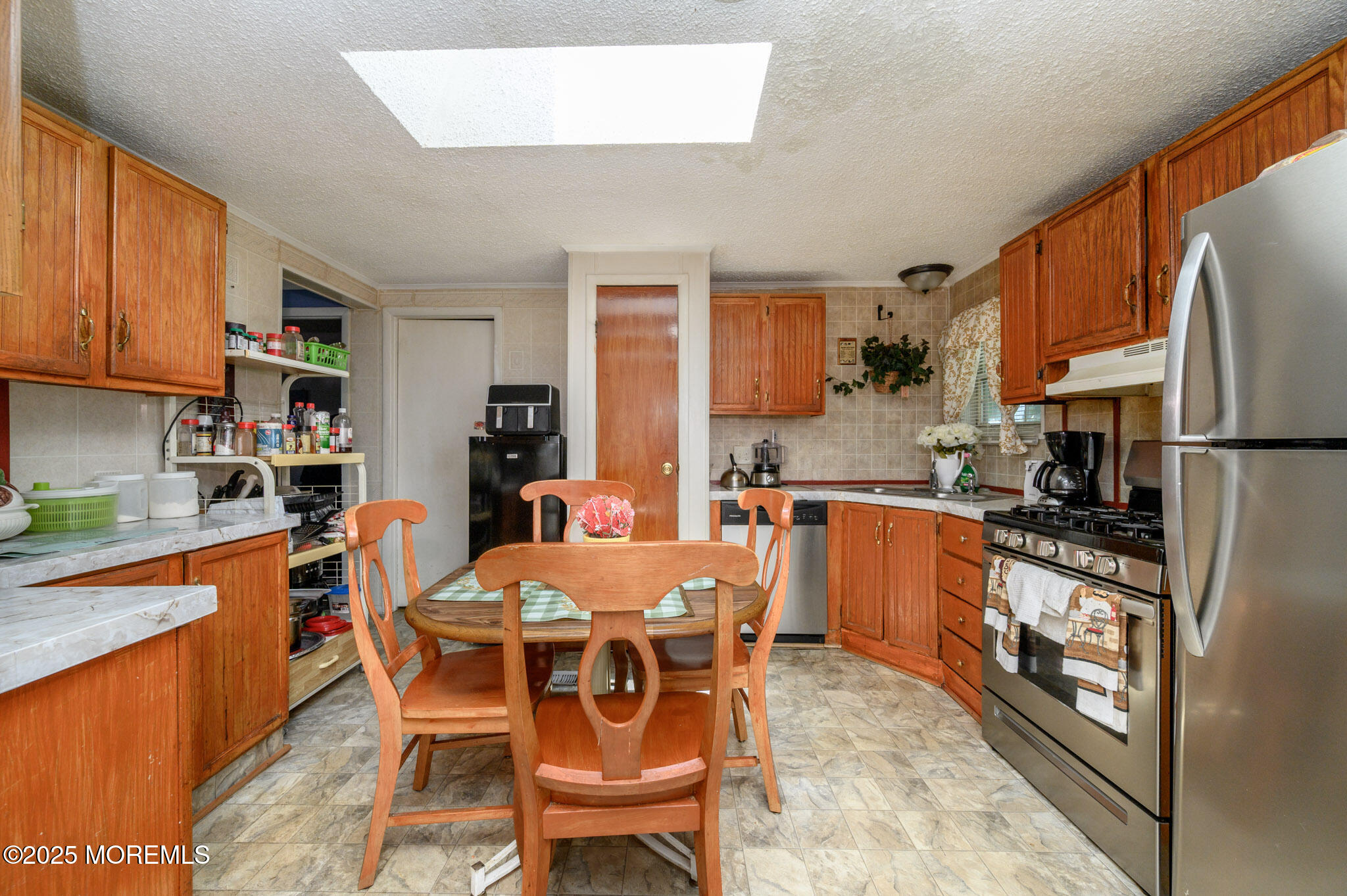 8 Snow Chief Court, Howell, NJ, 07731 image 9