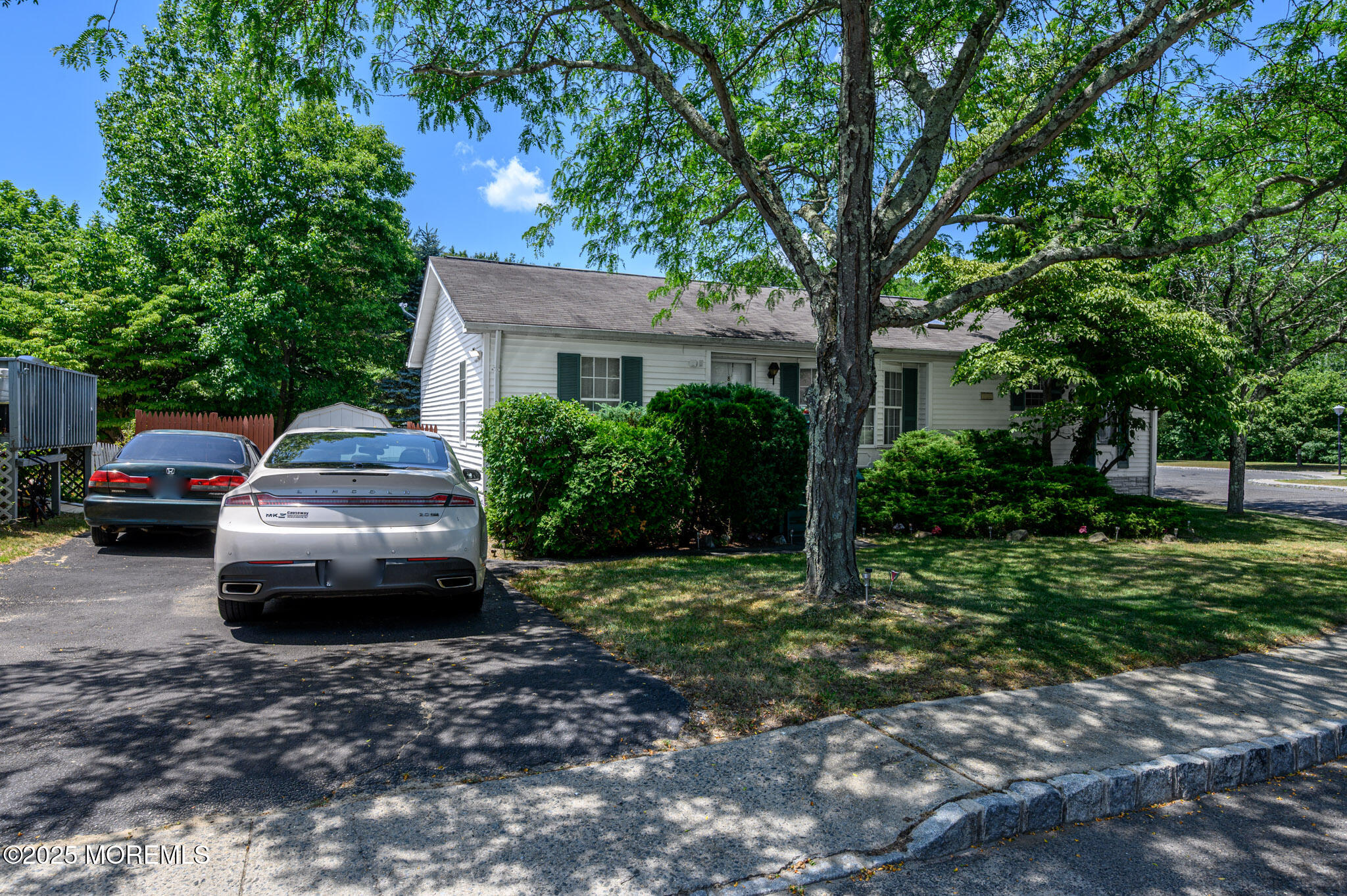 8 Snow Chief Court, Howell, NJ, 07731 image 26