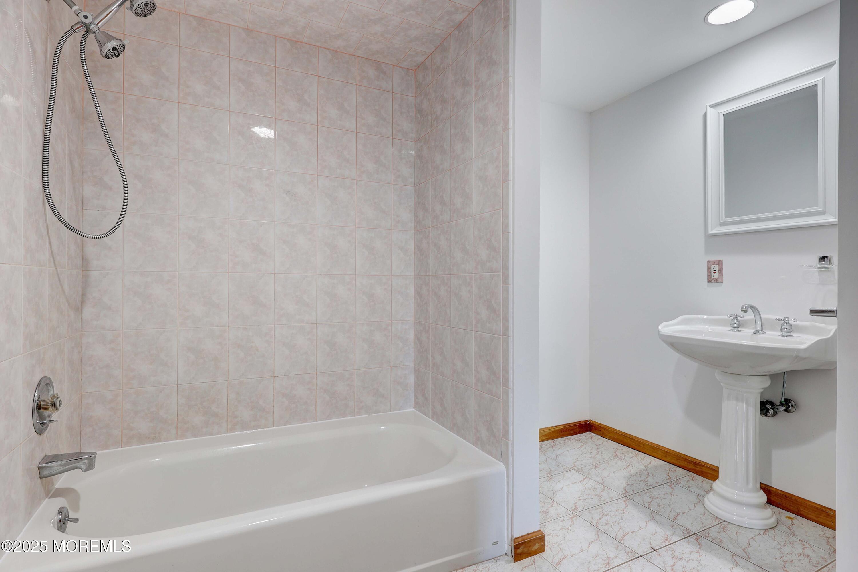 210 Main Street, Port Monmouth, NJ, 07758 image 30