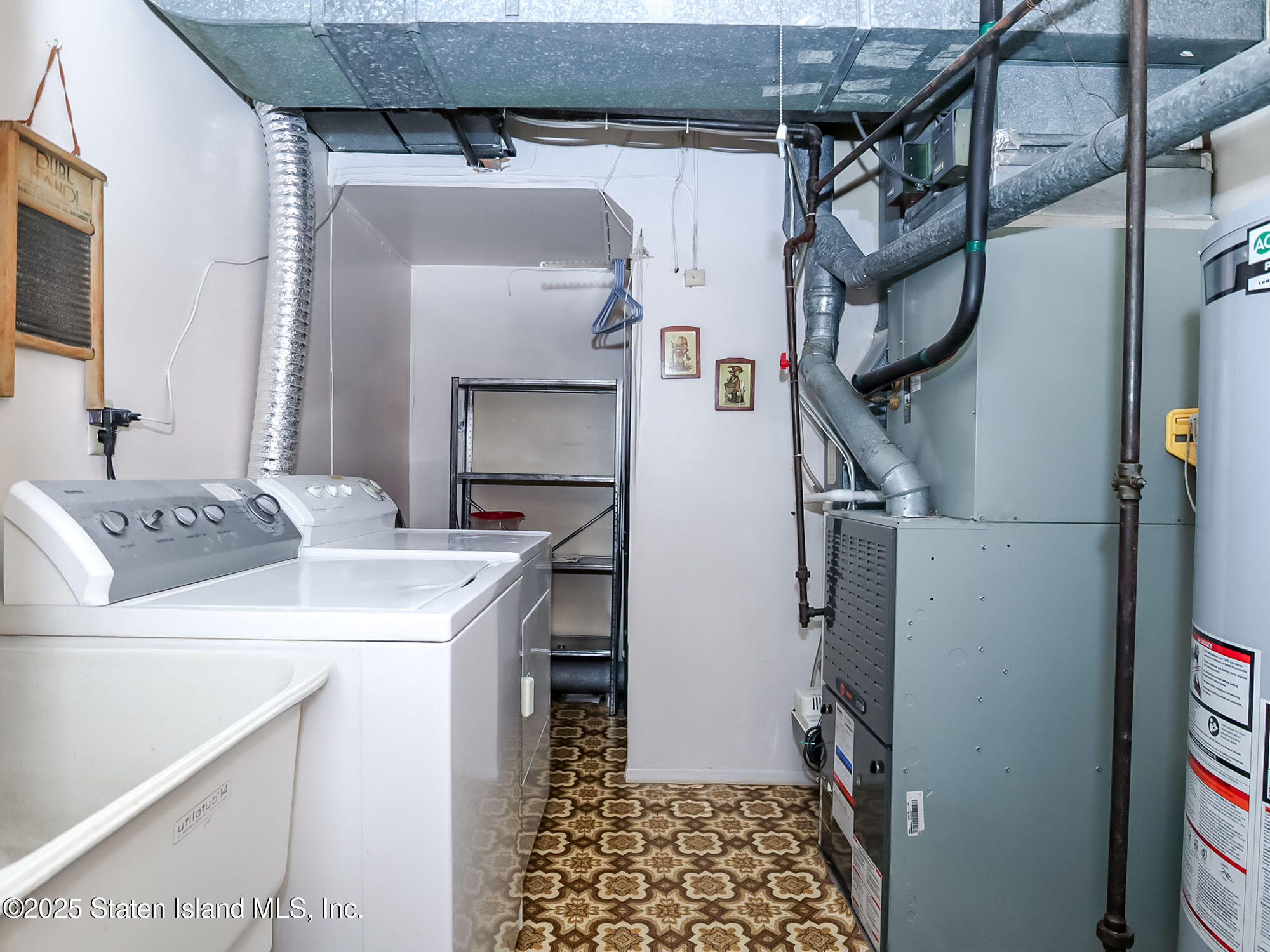 143 Getz Avenue, Staten Island, NY, 10312 image 21