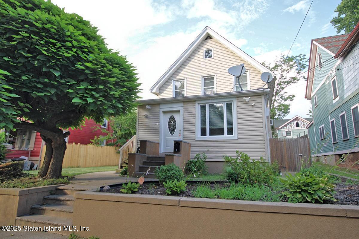 217-219 Fisher Avenue, Staten Island, NY, 10307