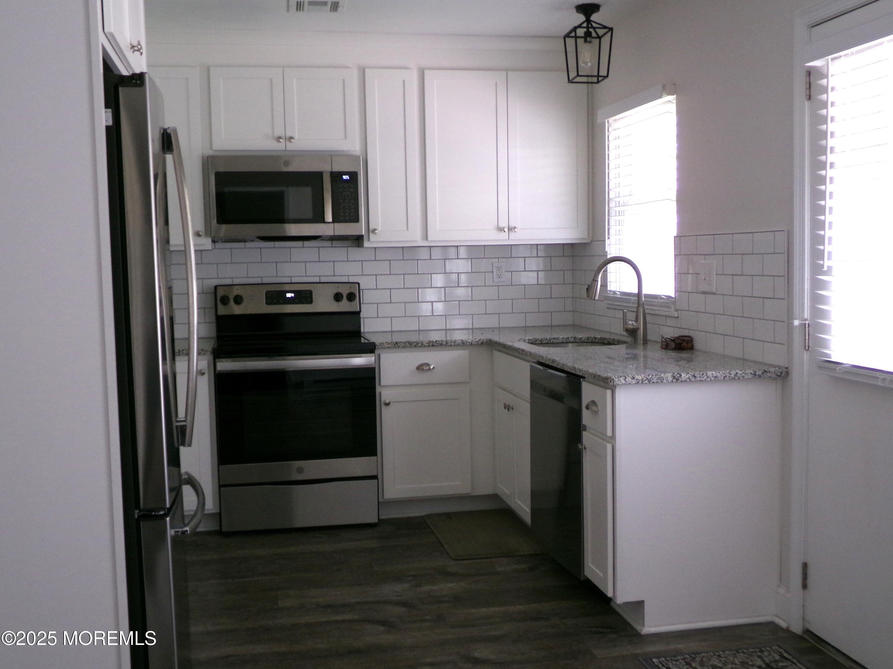 452A Portsmouth Drive 1001, Lakewood, NJ, 08701 image 19