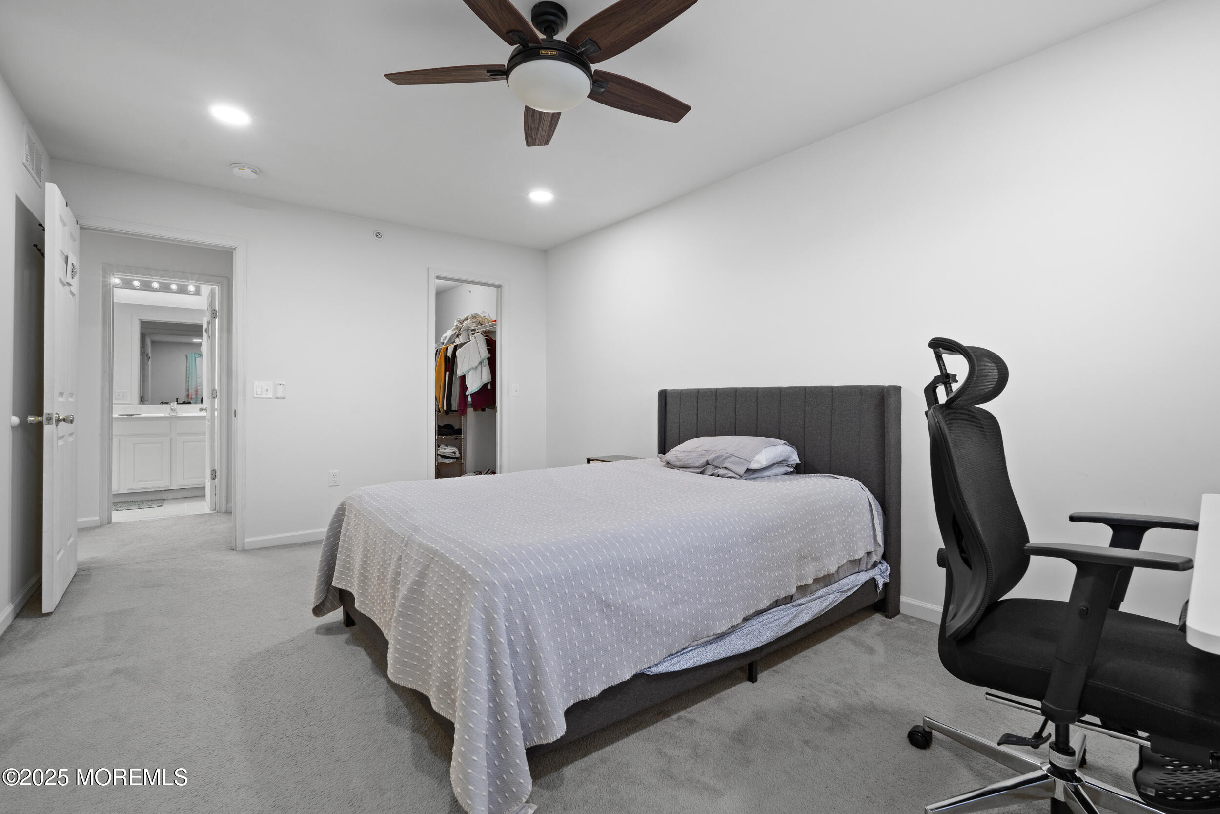 1060 Morning Glory Drive 1060, Monroe, NJ, 08831 image 24