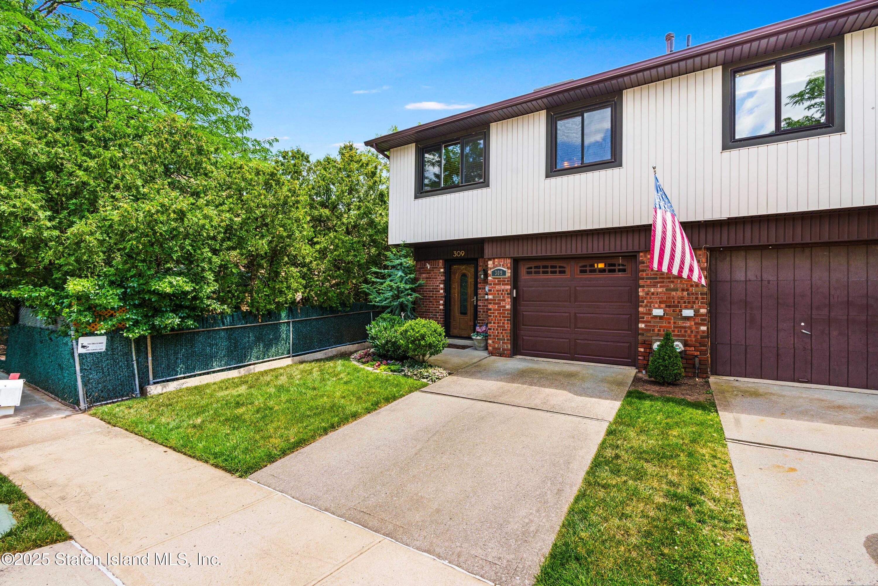 309 Rolling Hill Green, Staten Island, NY, 10312