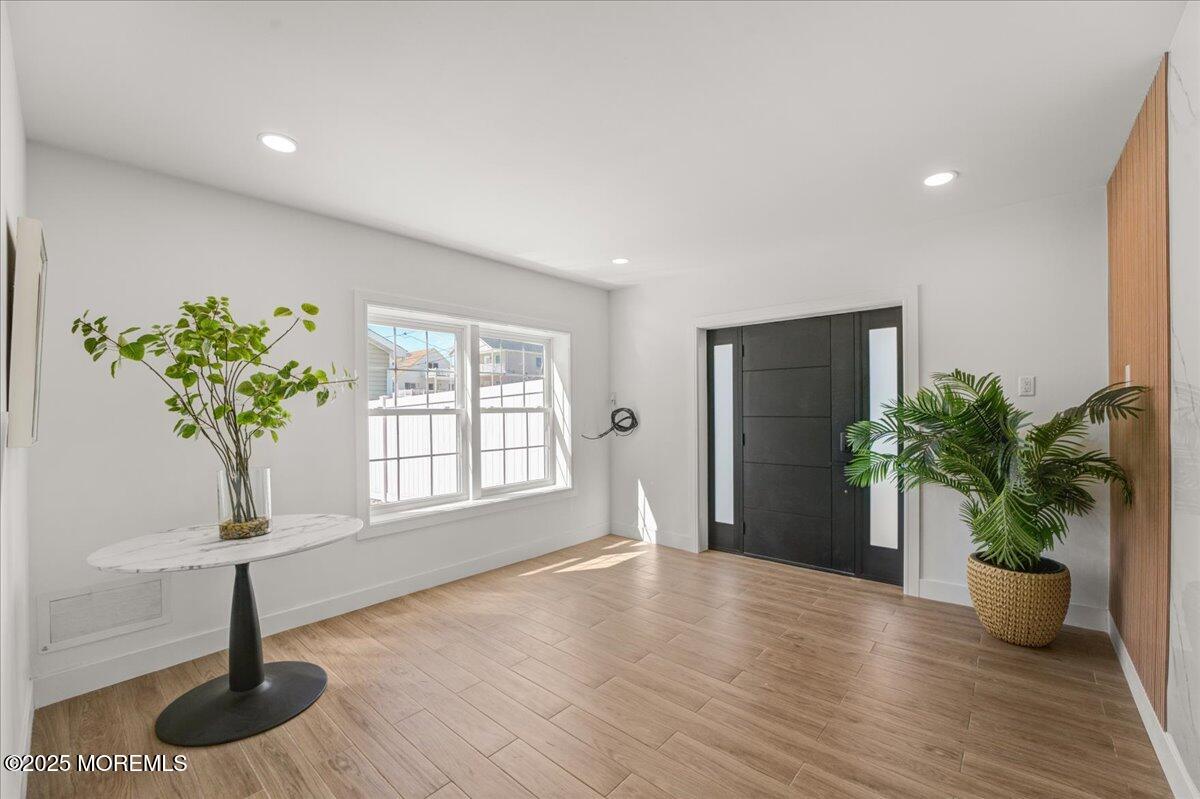 5 Shore Pine Drive Image 2
