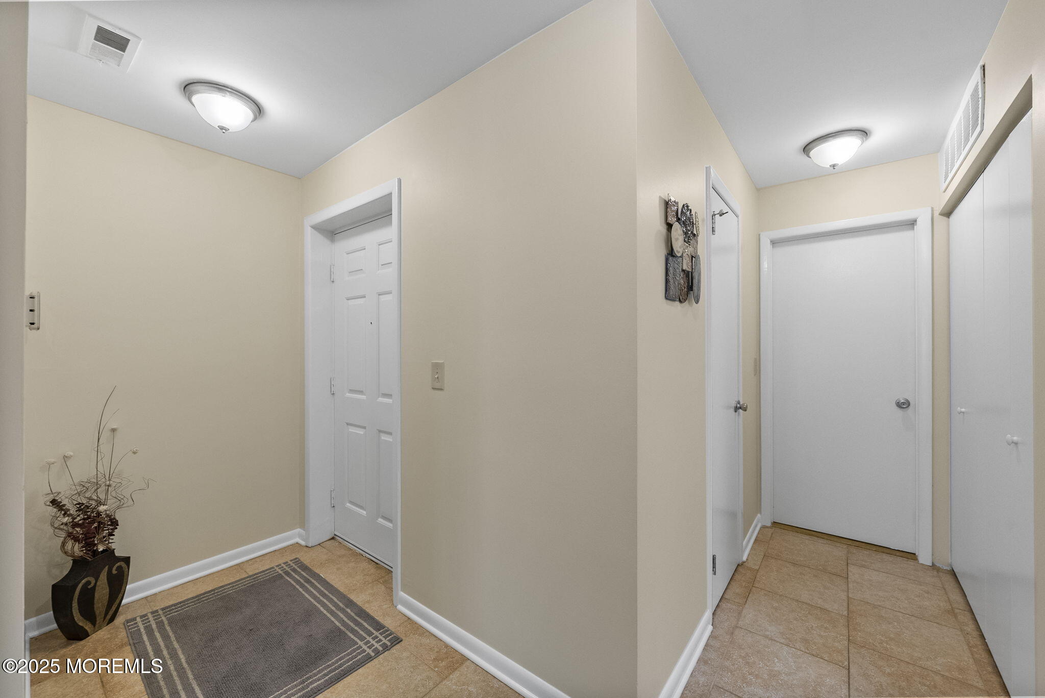 403 Bayberry Court Image 3