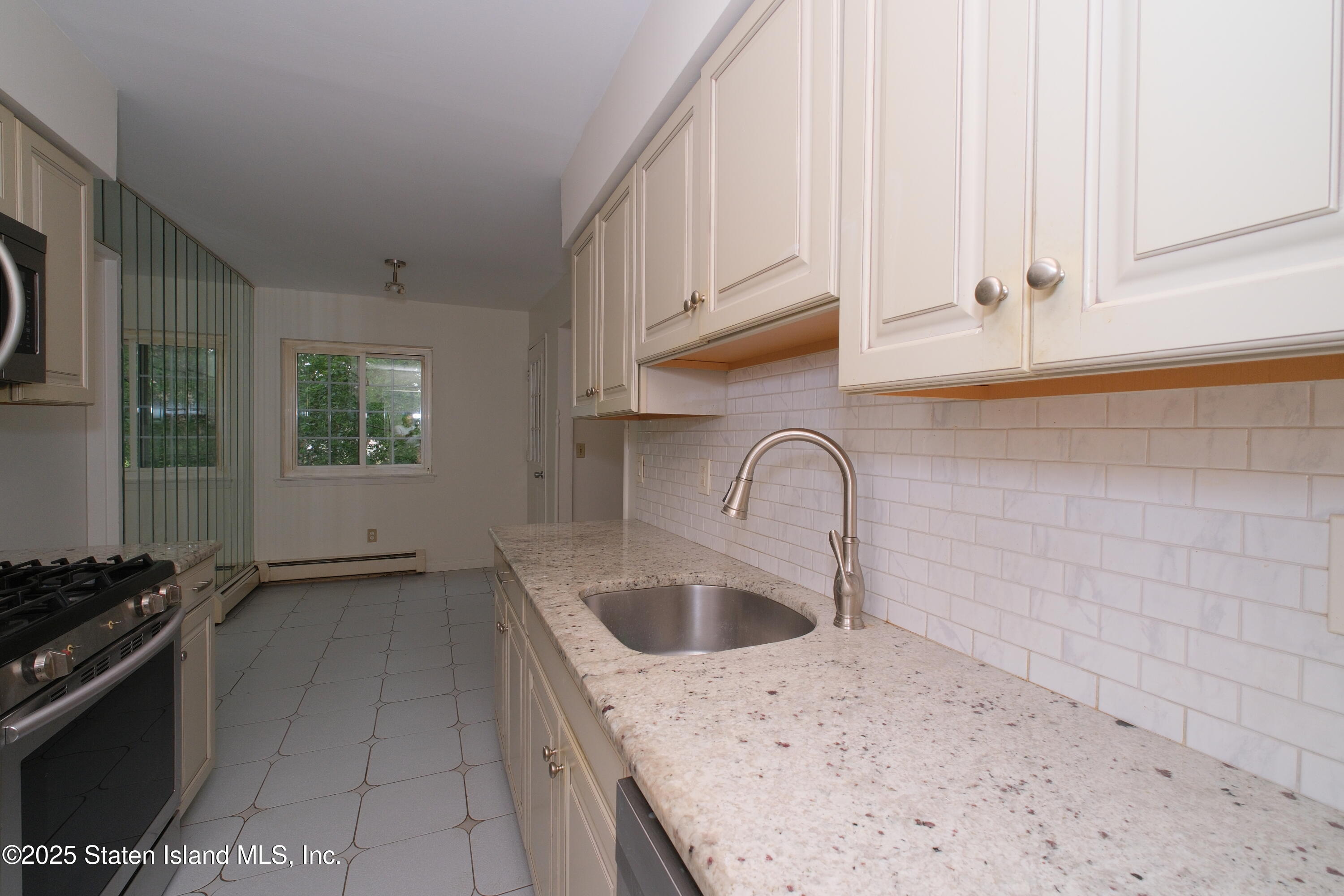 160 Devon 10, Staten Island, NY, 10314 image 20