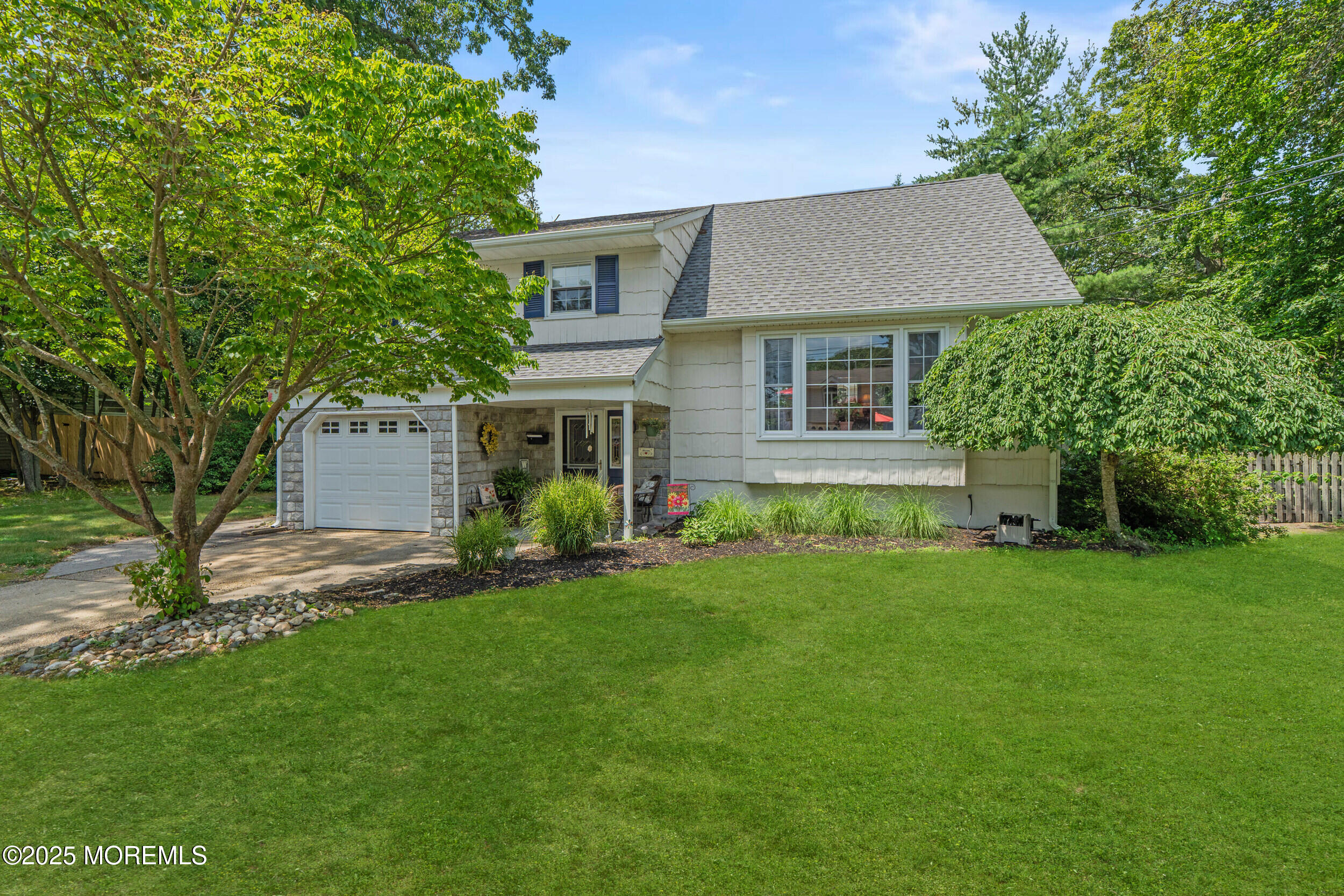 15 Teabury Lane, Oakhurst, NJ, 07755 image 35