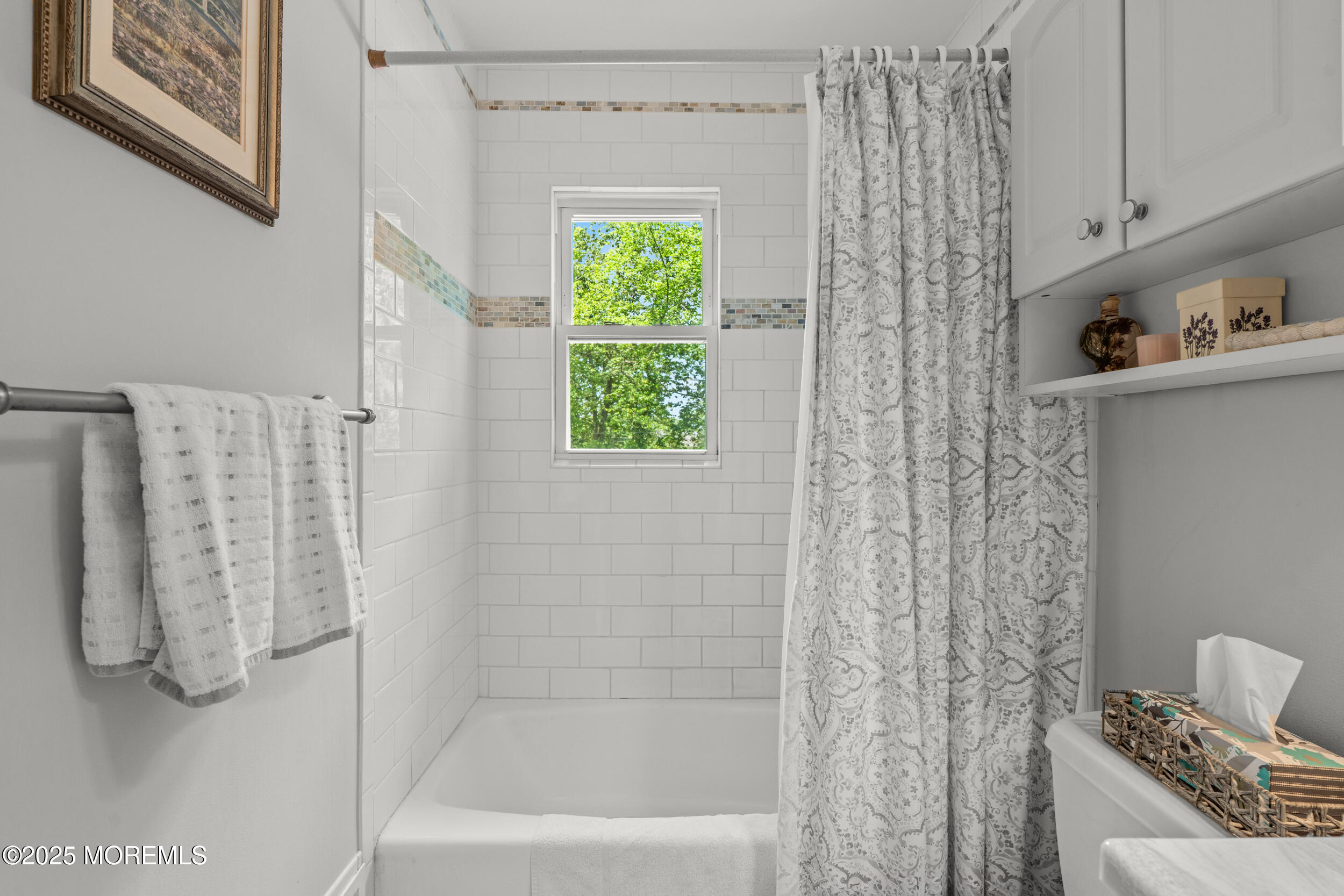 15 Teabury Lane, Oakhurst, NJ, 07755 image 32
