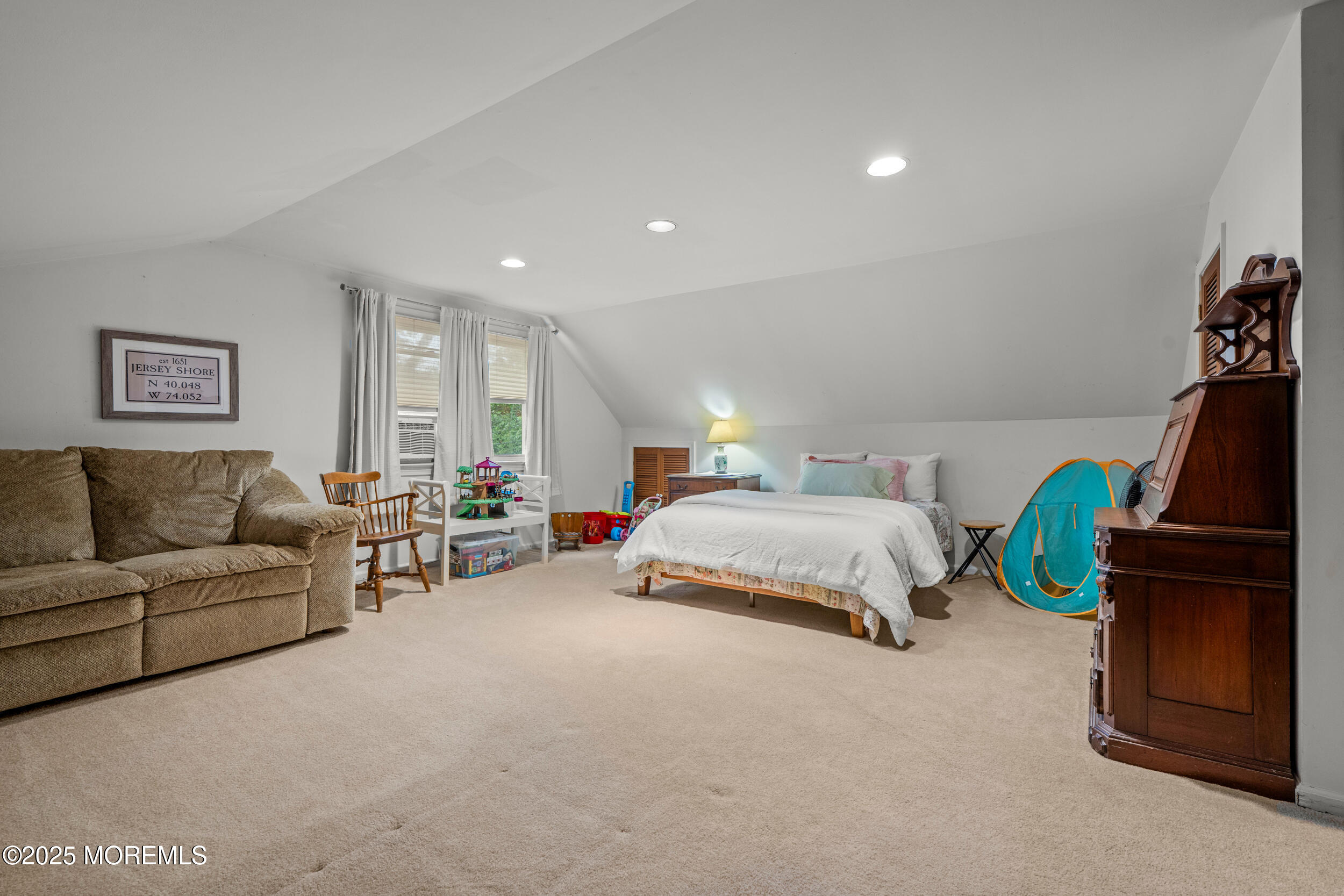 15 Teabury Lane, Oakhurst, NJ, 07755 image 12