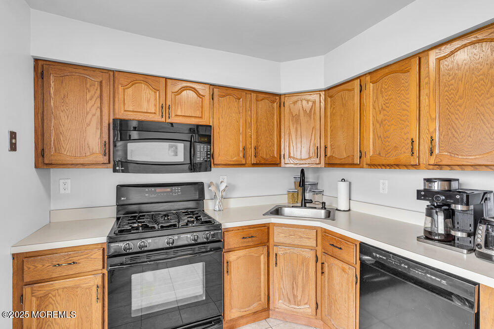 266 Silver Lane, Old Bridge, NJ, 08857 image 13