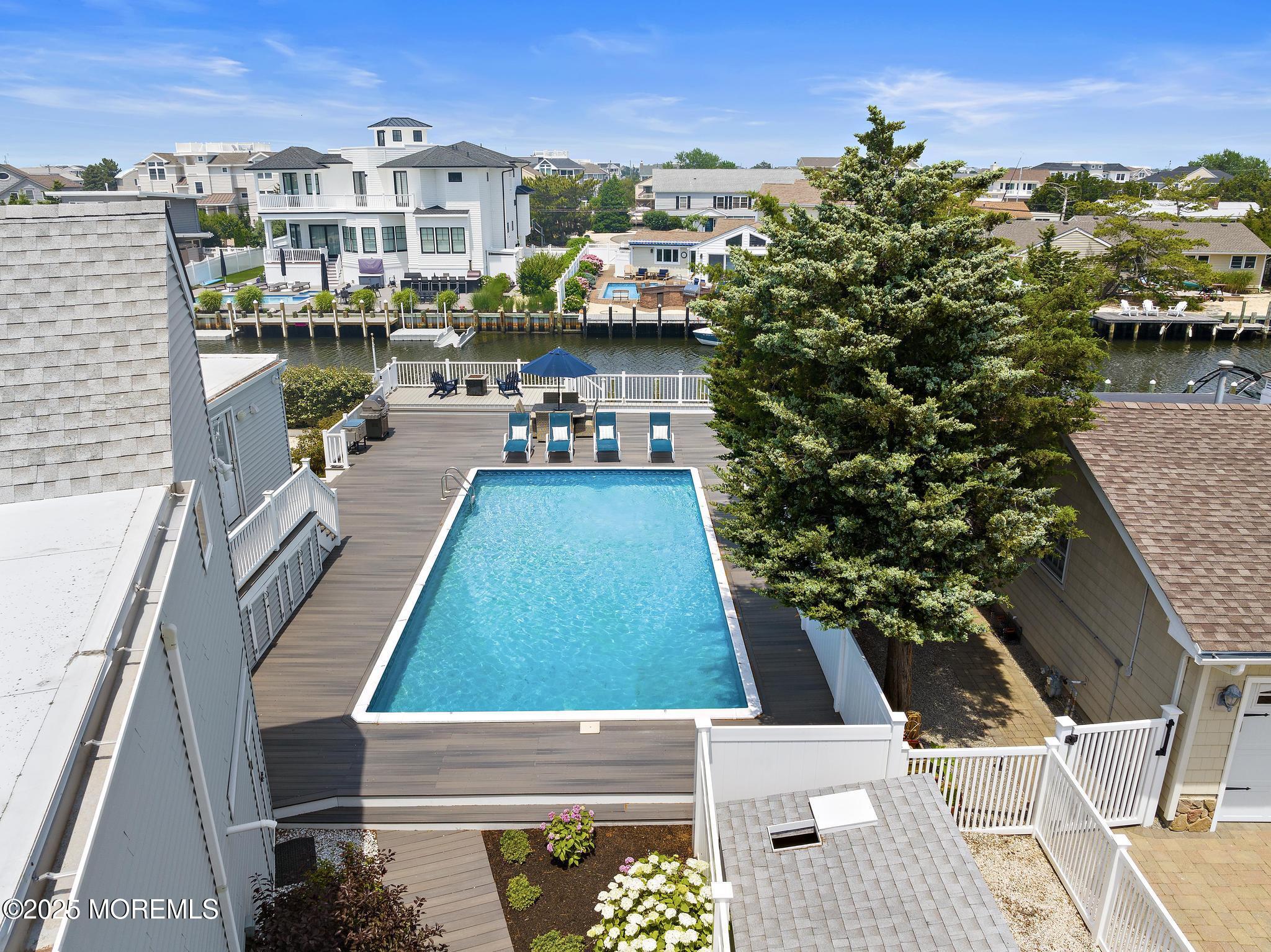 44 Harbor Lane Image 3