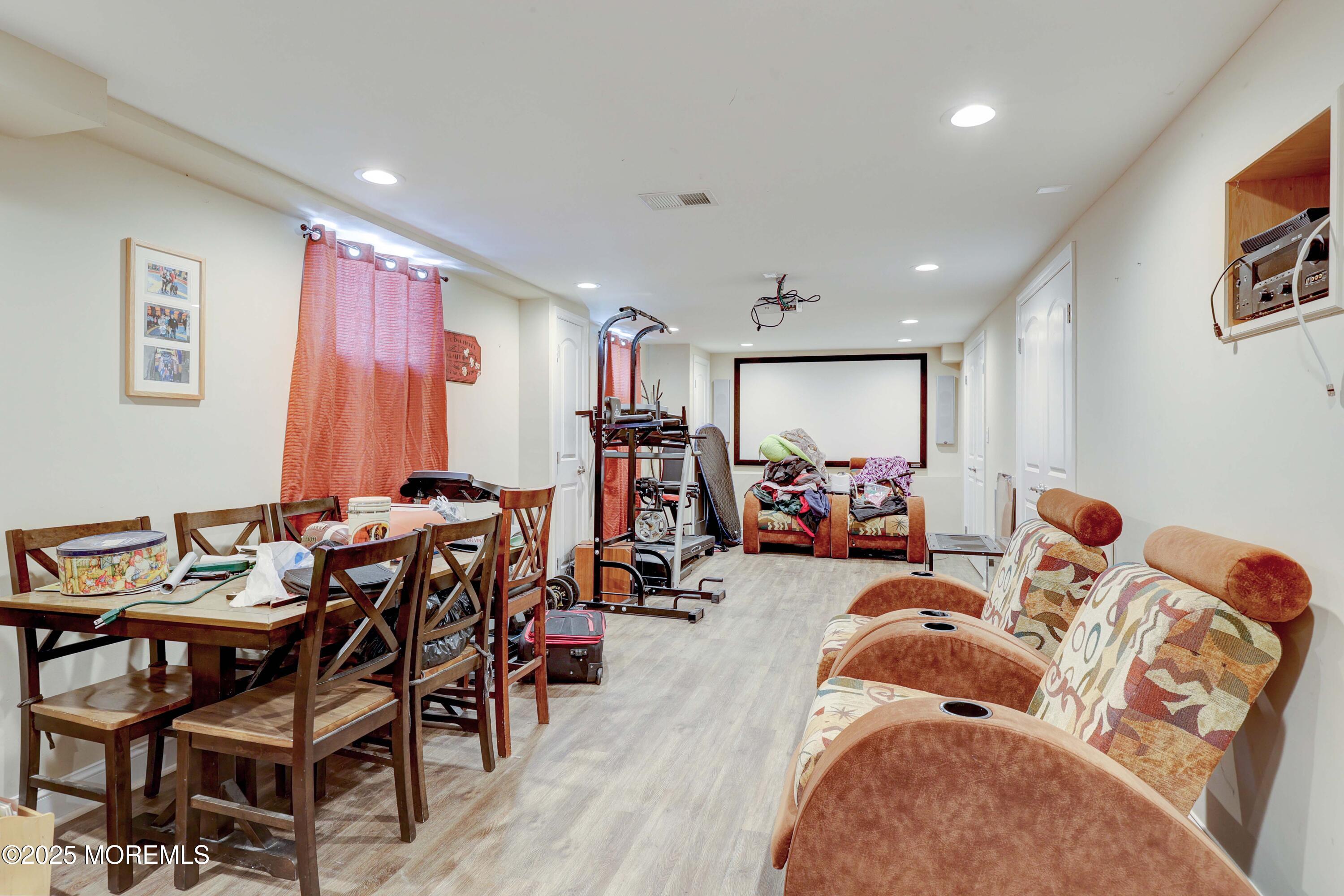 264 Linden Avenue, North Middletown, NJ, 07748 image 24