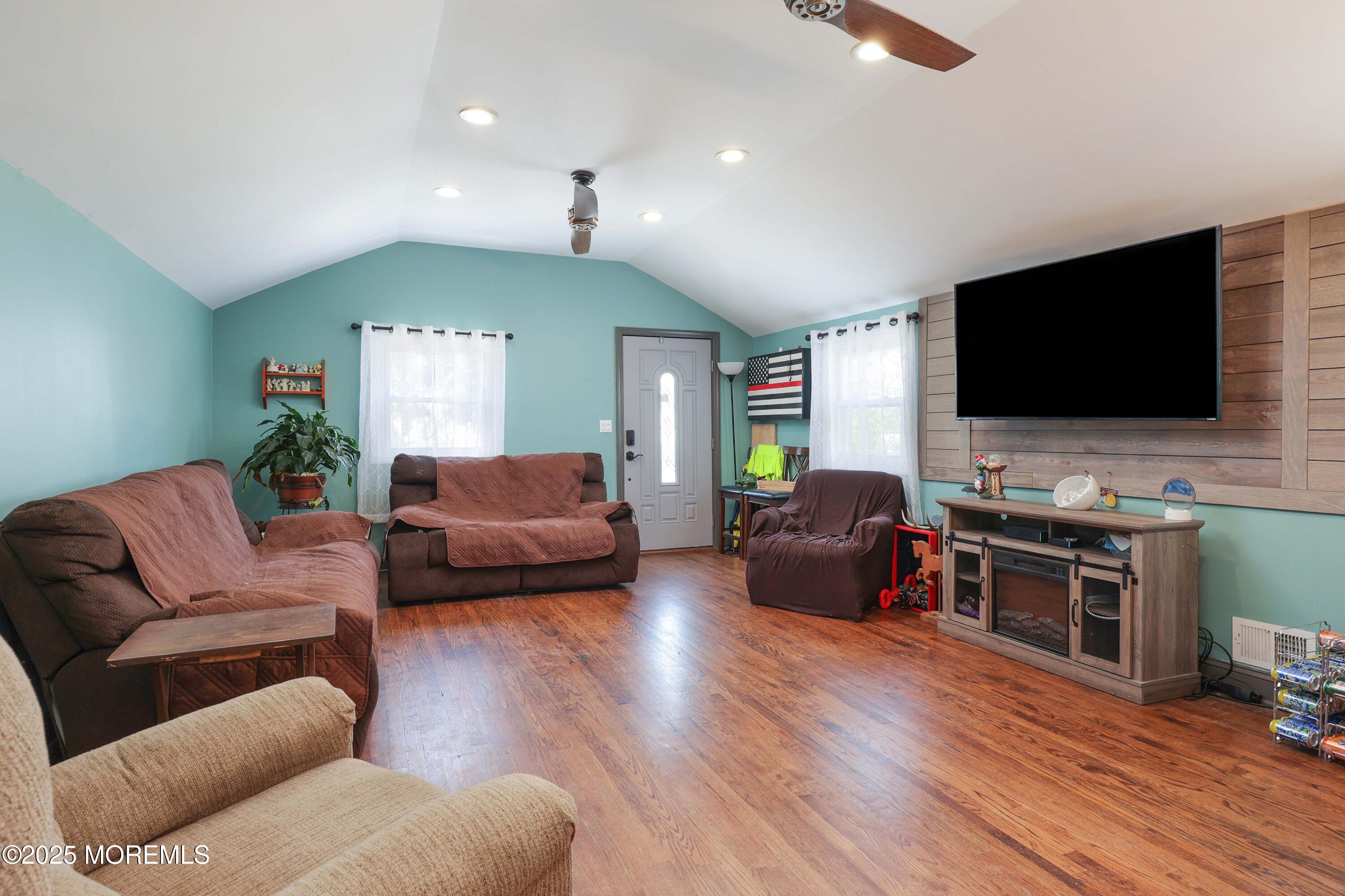 264 Linden Avenue, North Middletown, NJ, 07748 image 11