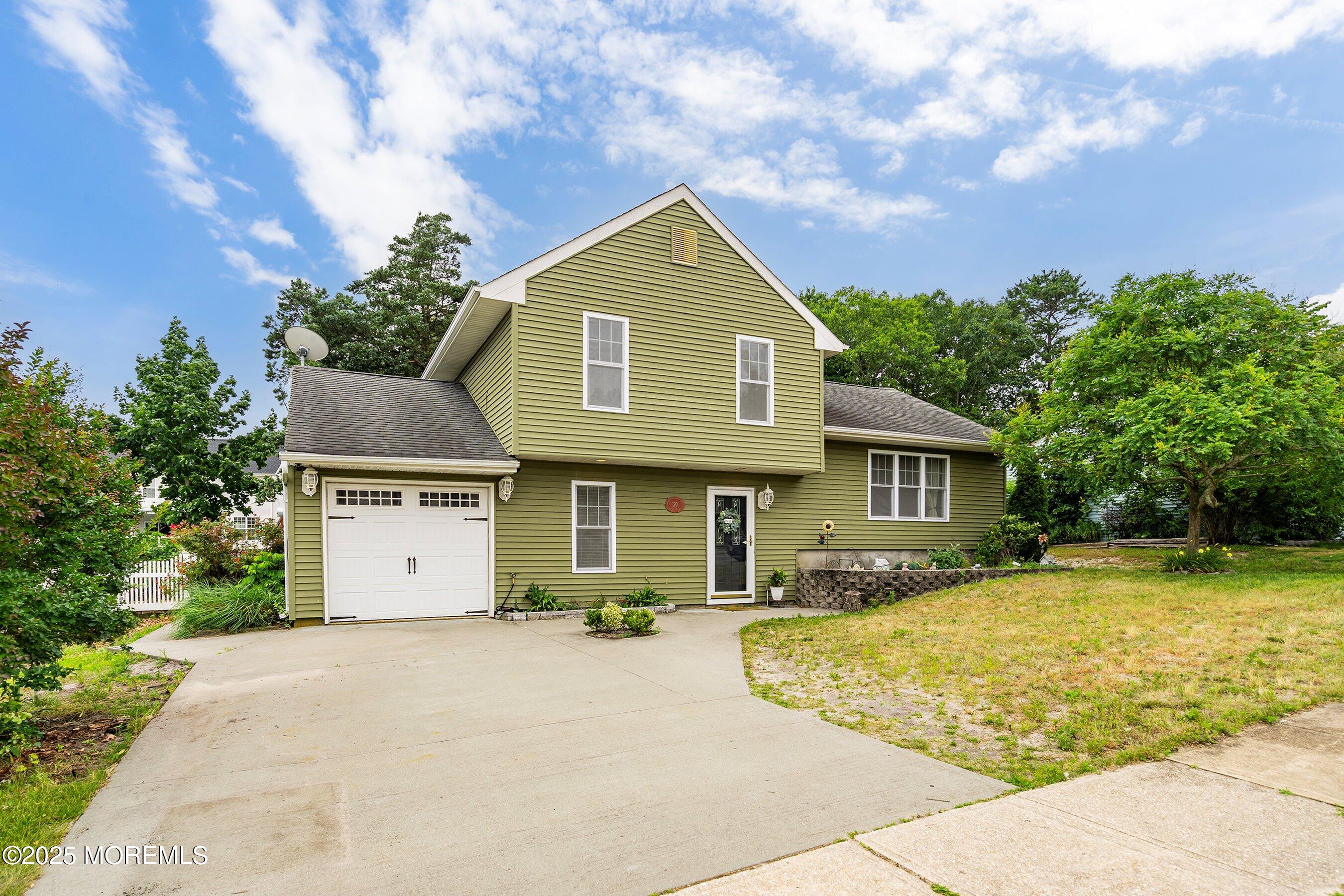 39 Georgetown Boulevard Image 4