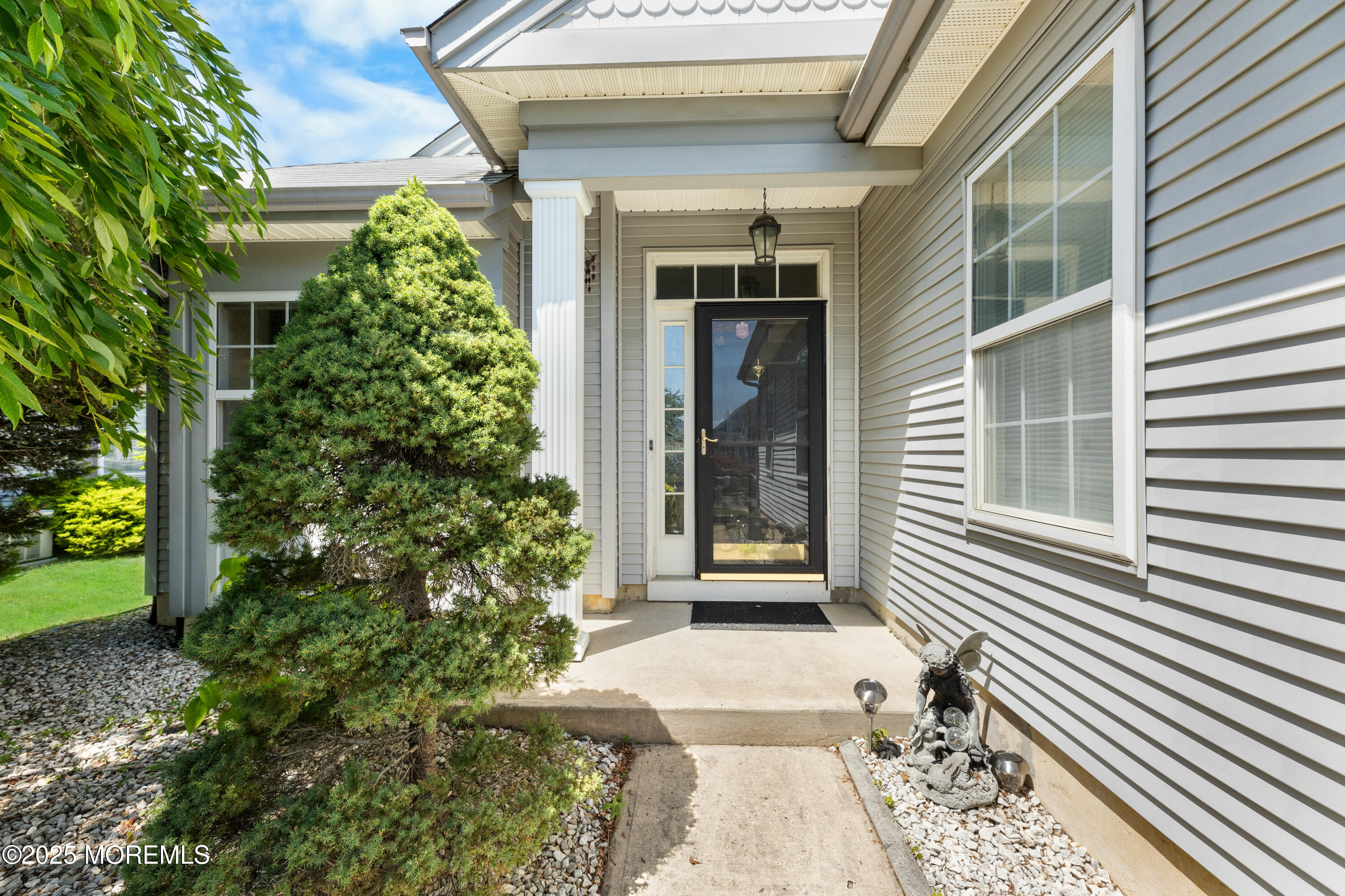 6 Boticelli Court Image 2